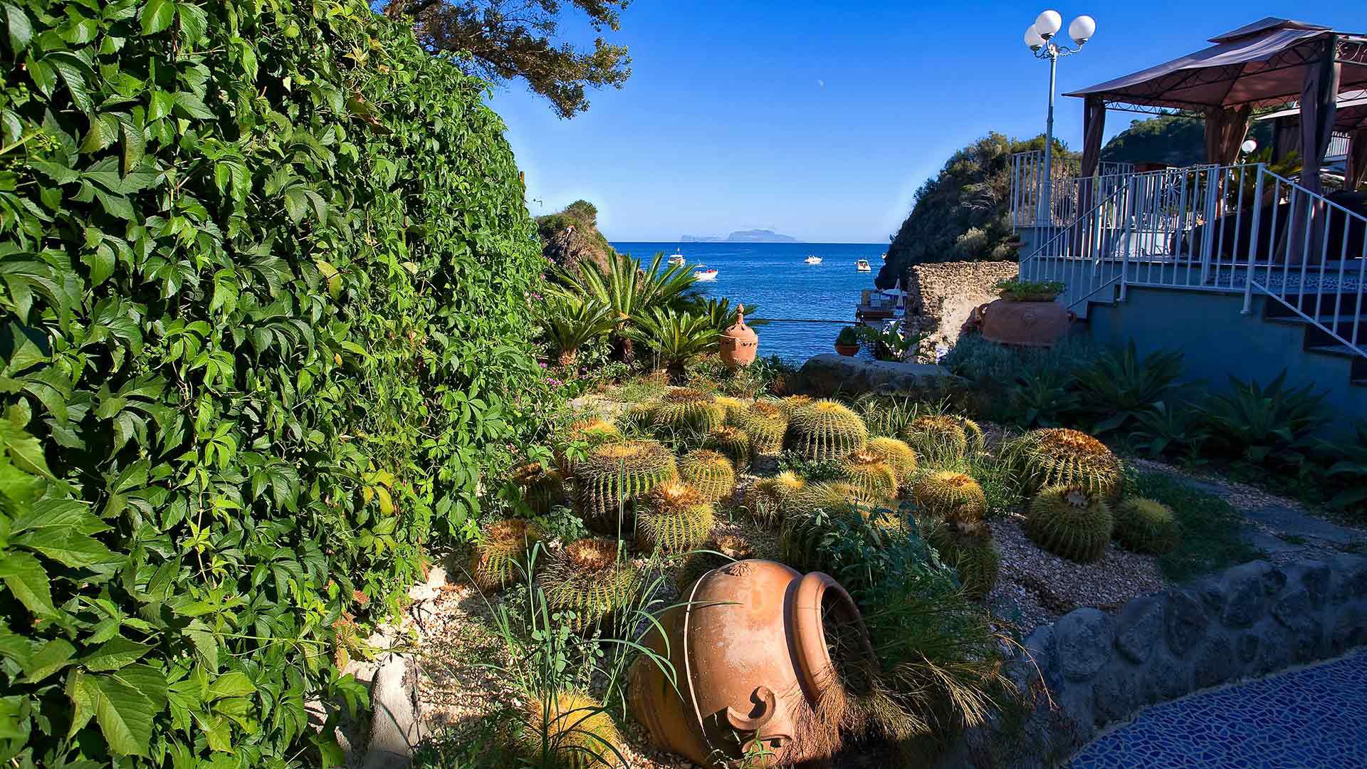 Strand Hotel Delfini Terme 4