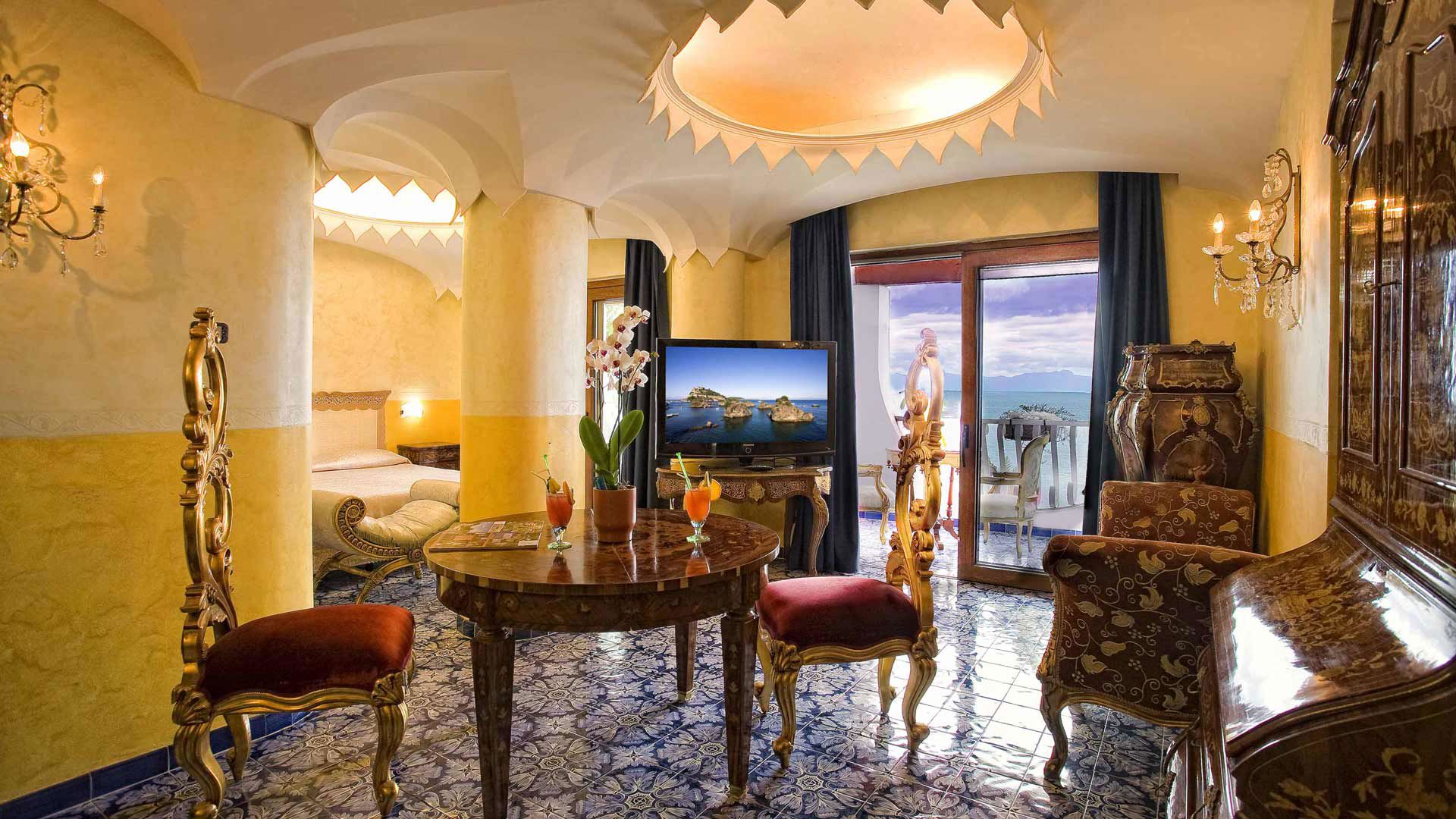 Strand Hotel Delfini Terme 4