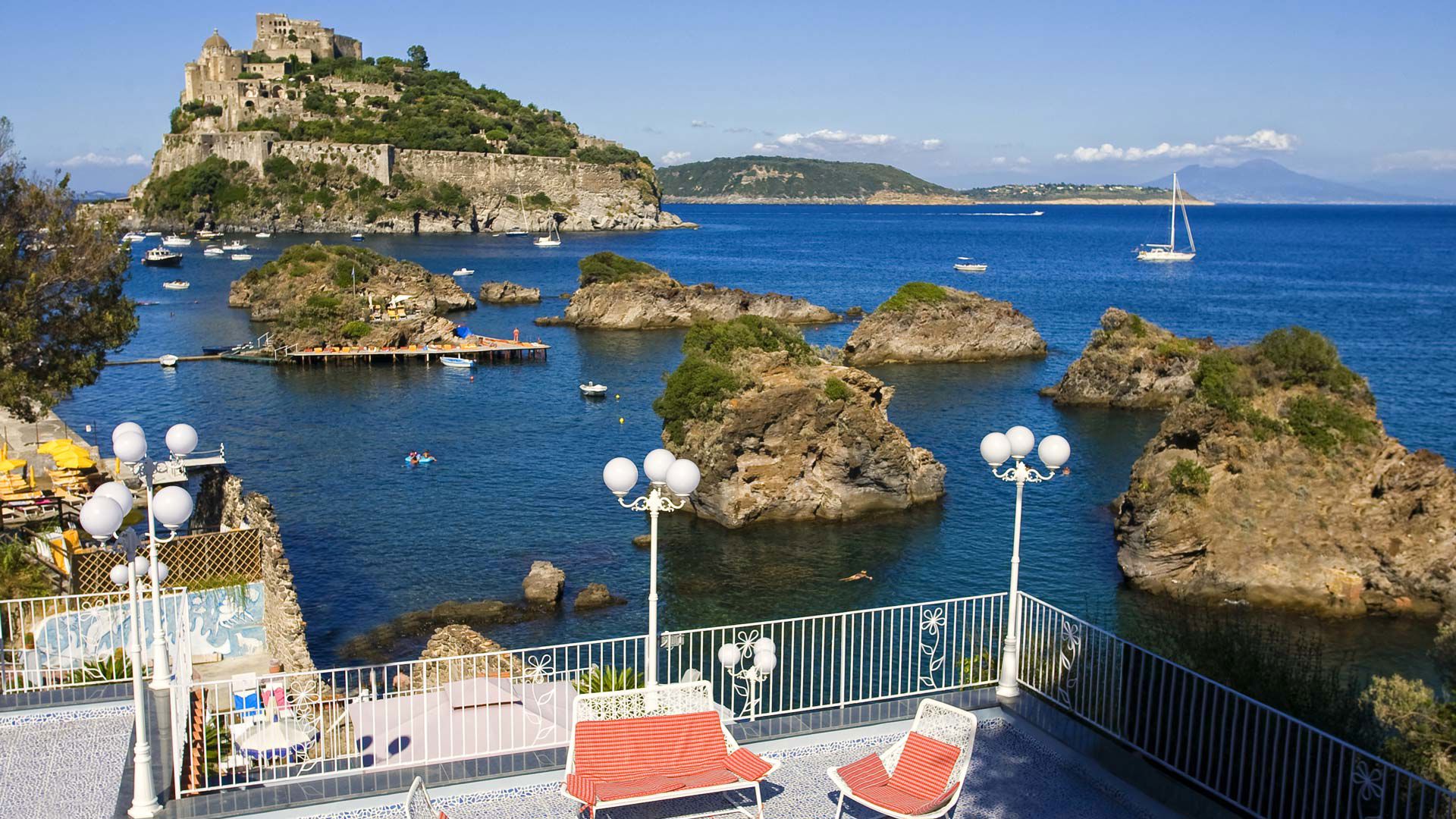 Strand Hotel Delfini Terme 3