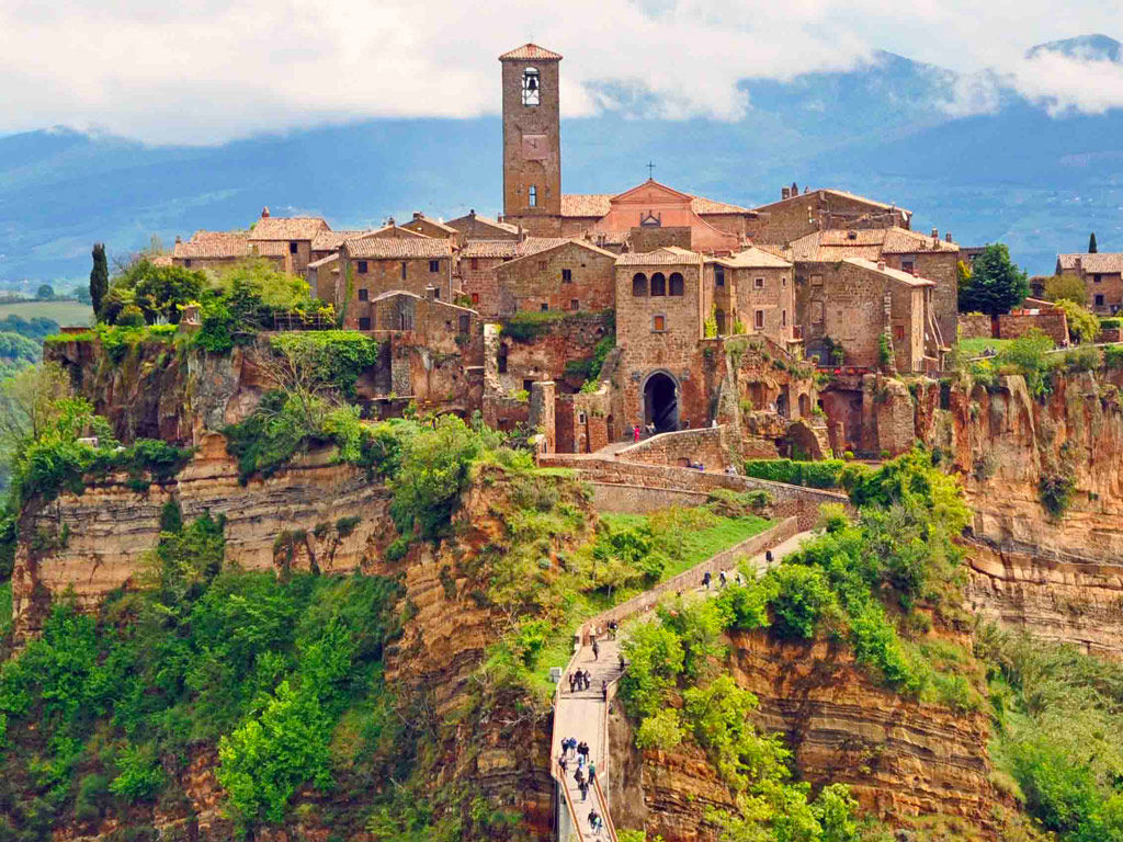 gallery/1024-civita-bagnoregio-2-gallery.jpg