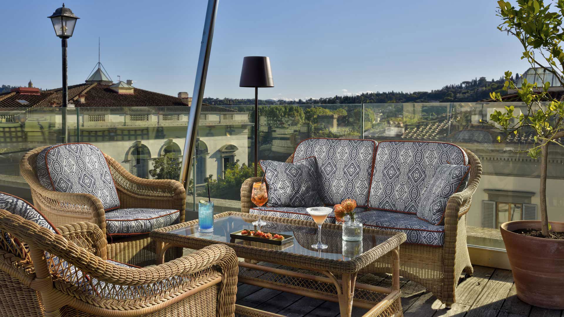 Hotel con rooftop a Firenze 11
