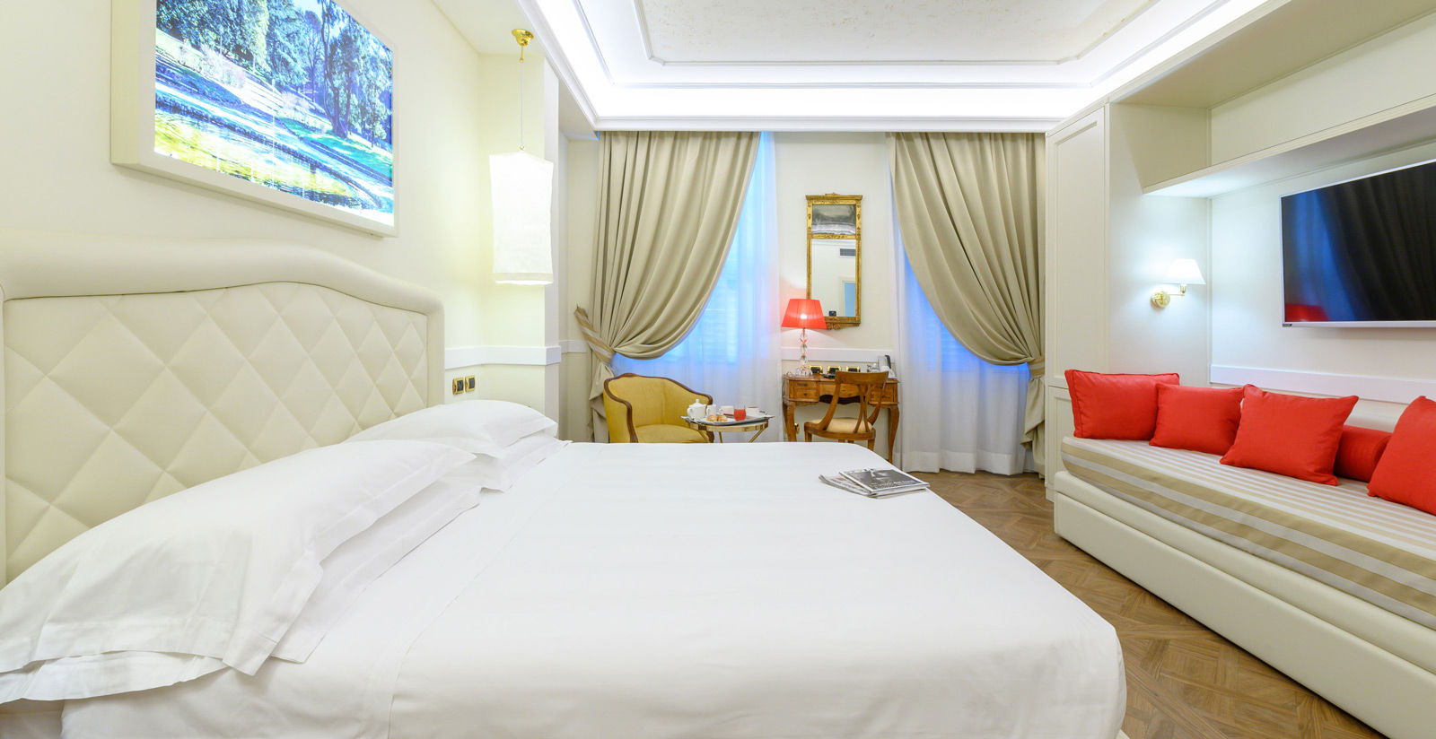 Deluxe Room with Balcony 9