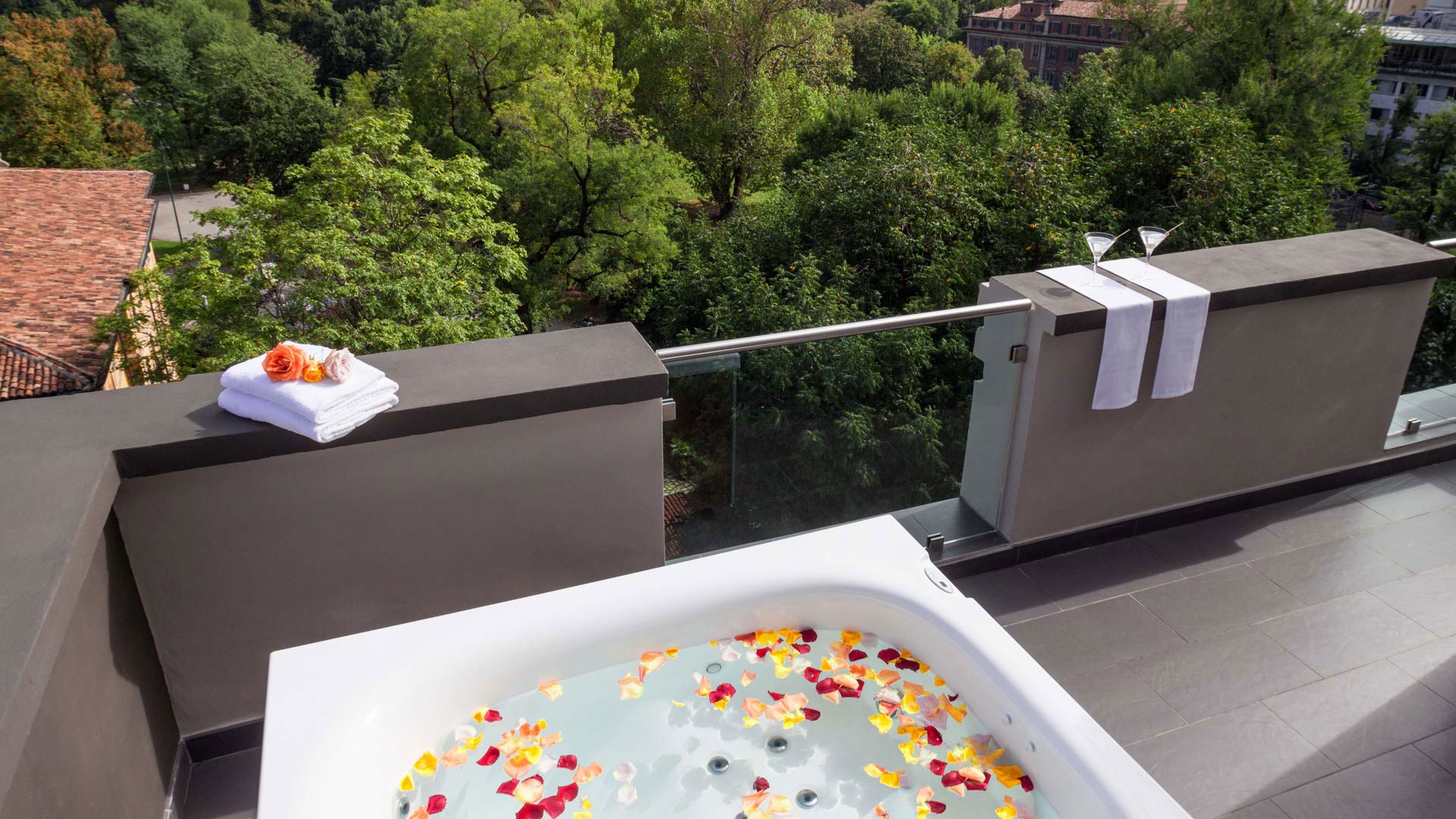 Step into timeless luxury in the heart of Milan at Hotel Manin