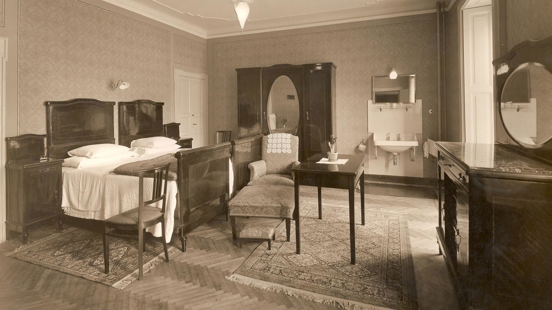 Storia - LHotel Manin è parte della storia di Milano.