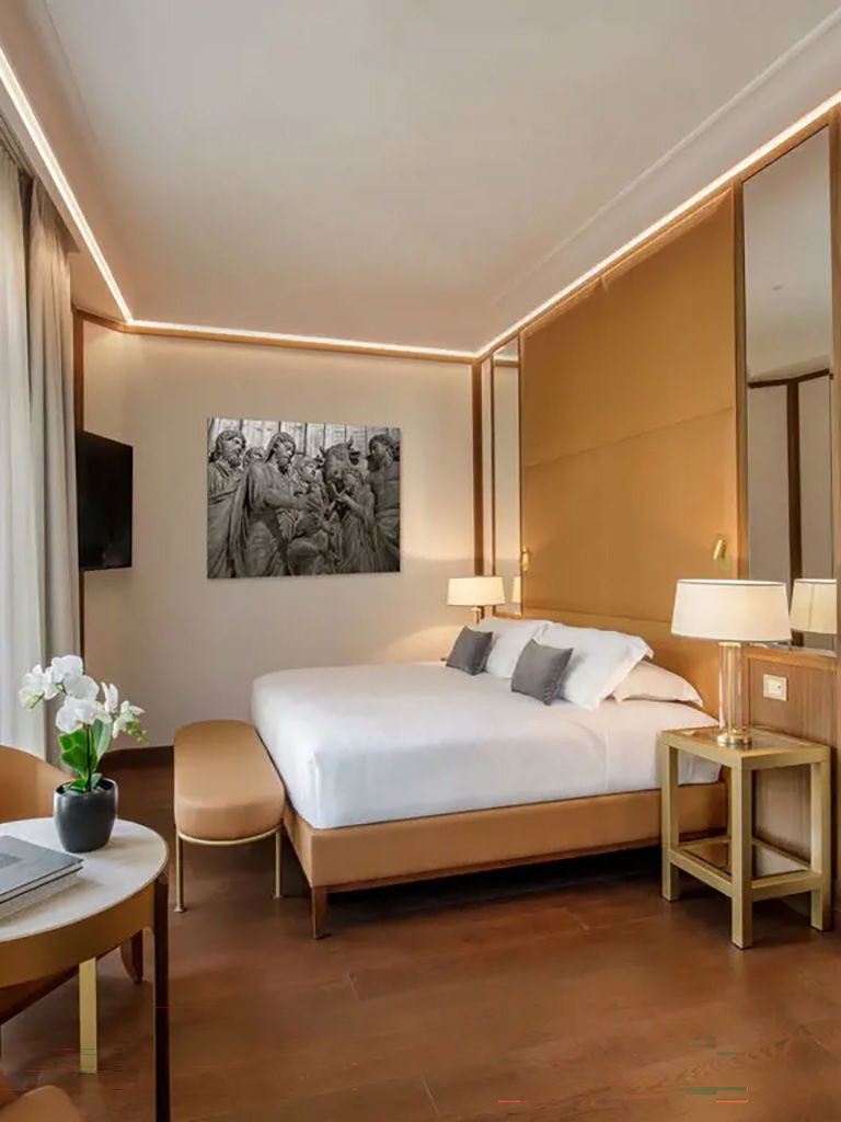 Omnia Executive Suite 2