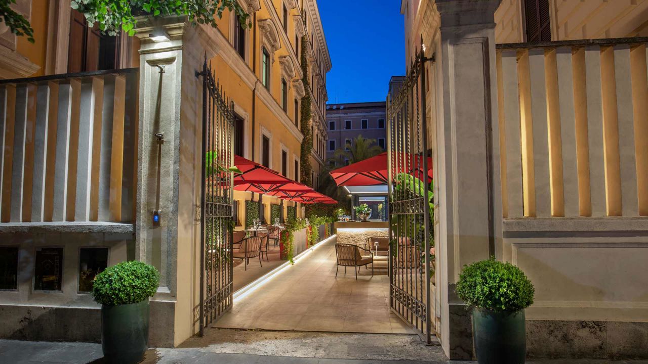Discover Rose Garden Palace Hotel in Rome