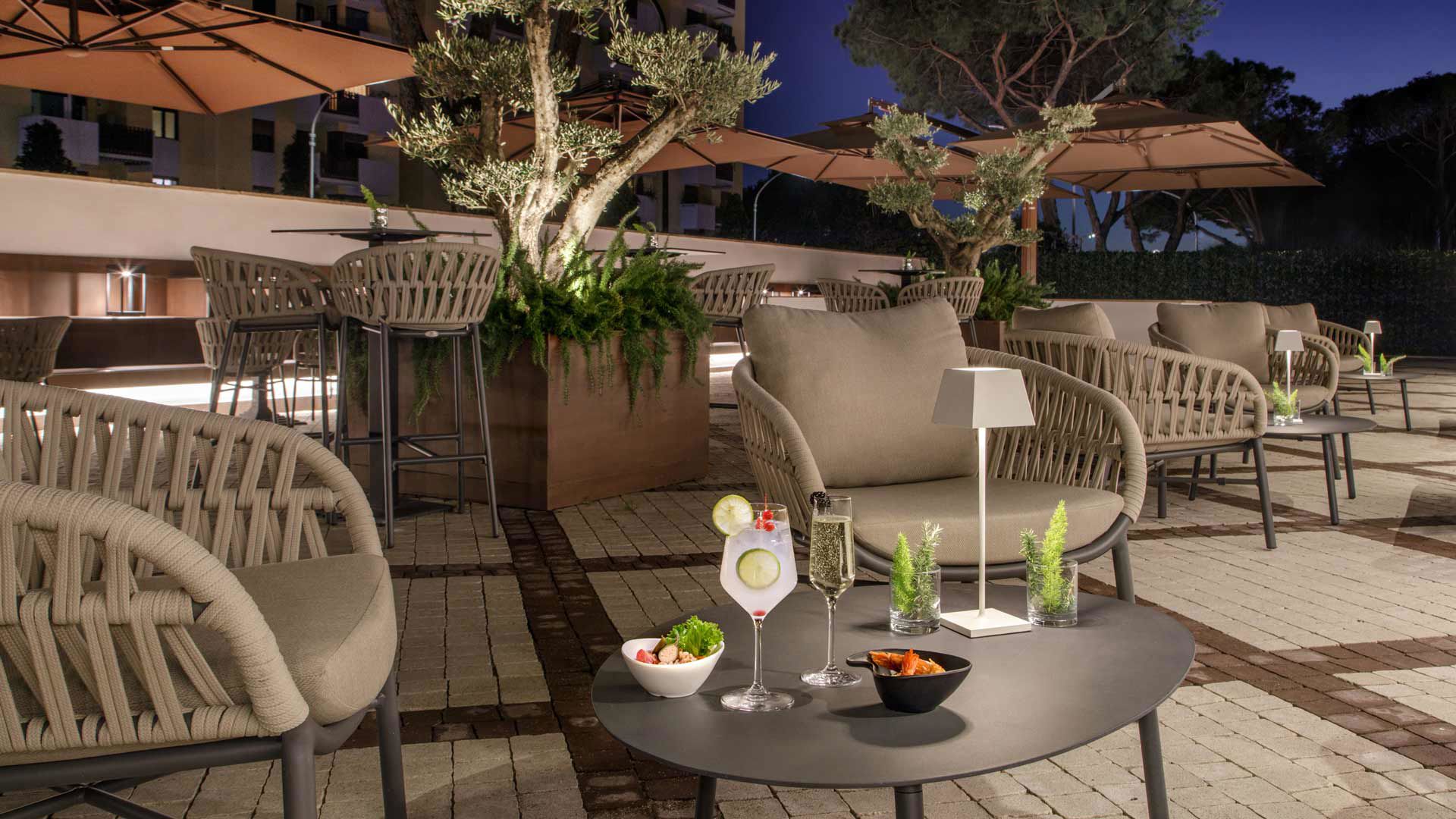 Atlantico & Bar E-42 5