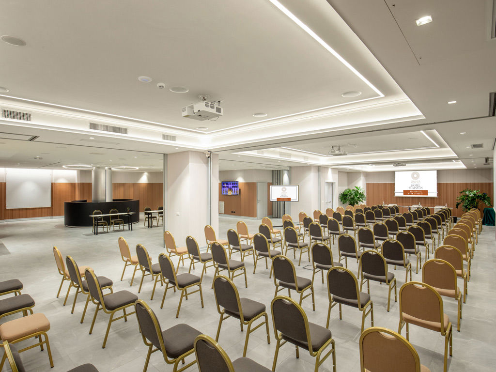 st-martin-gallery/1024-Centro-congressi-Agora-PLATEA---Hotel-St.jpg