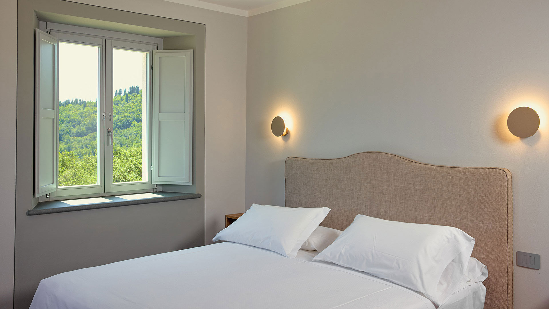 Stay In A Castle In Tuscany 4