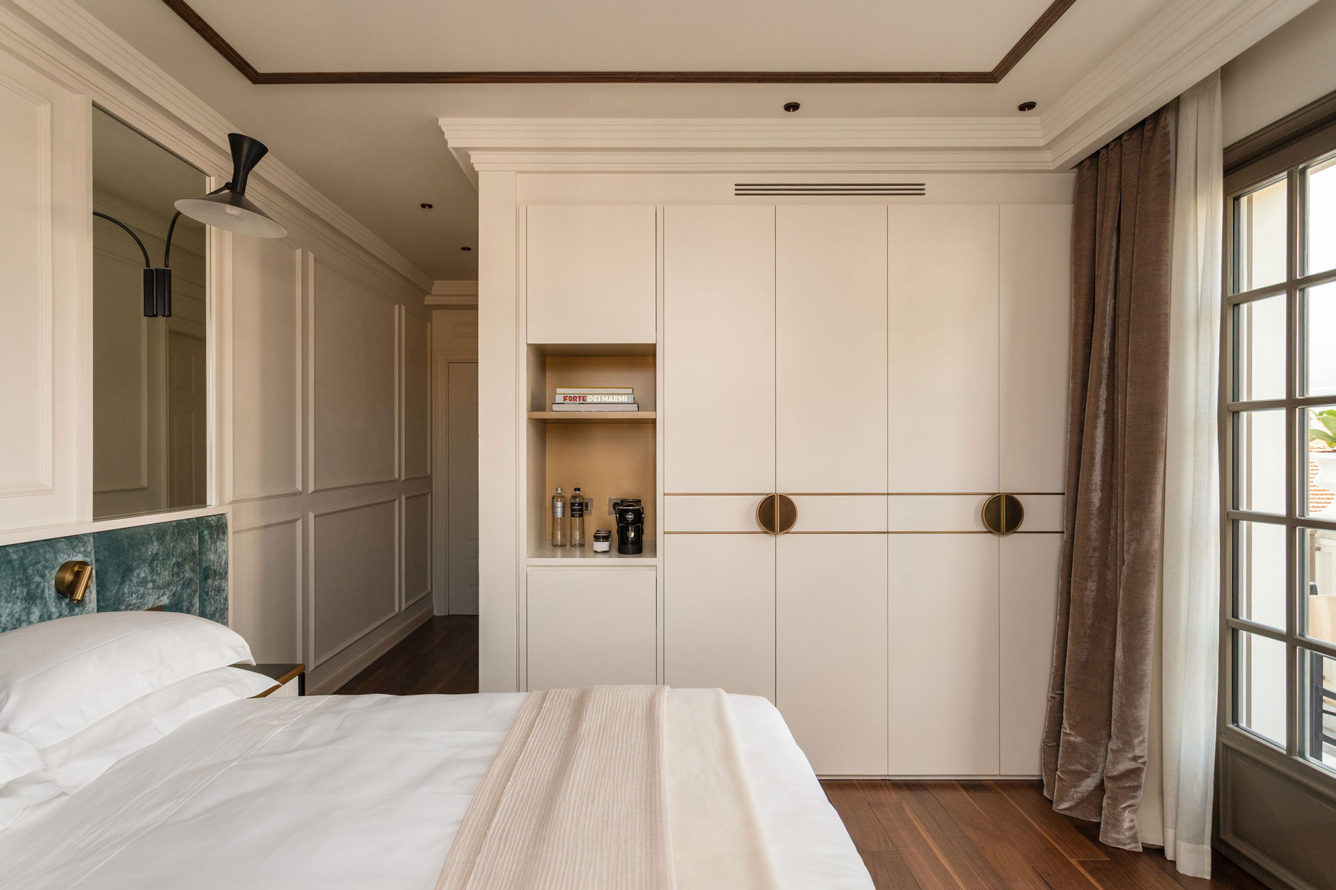 Deluxe with Balcony 2