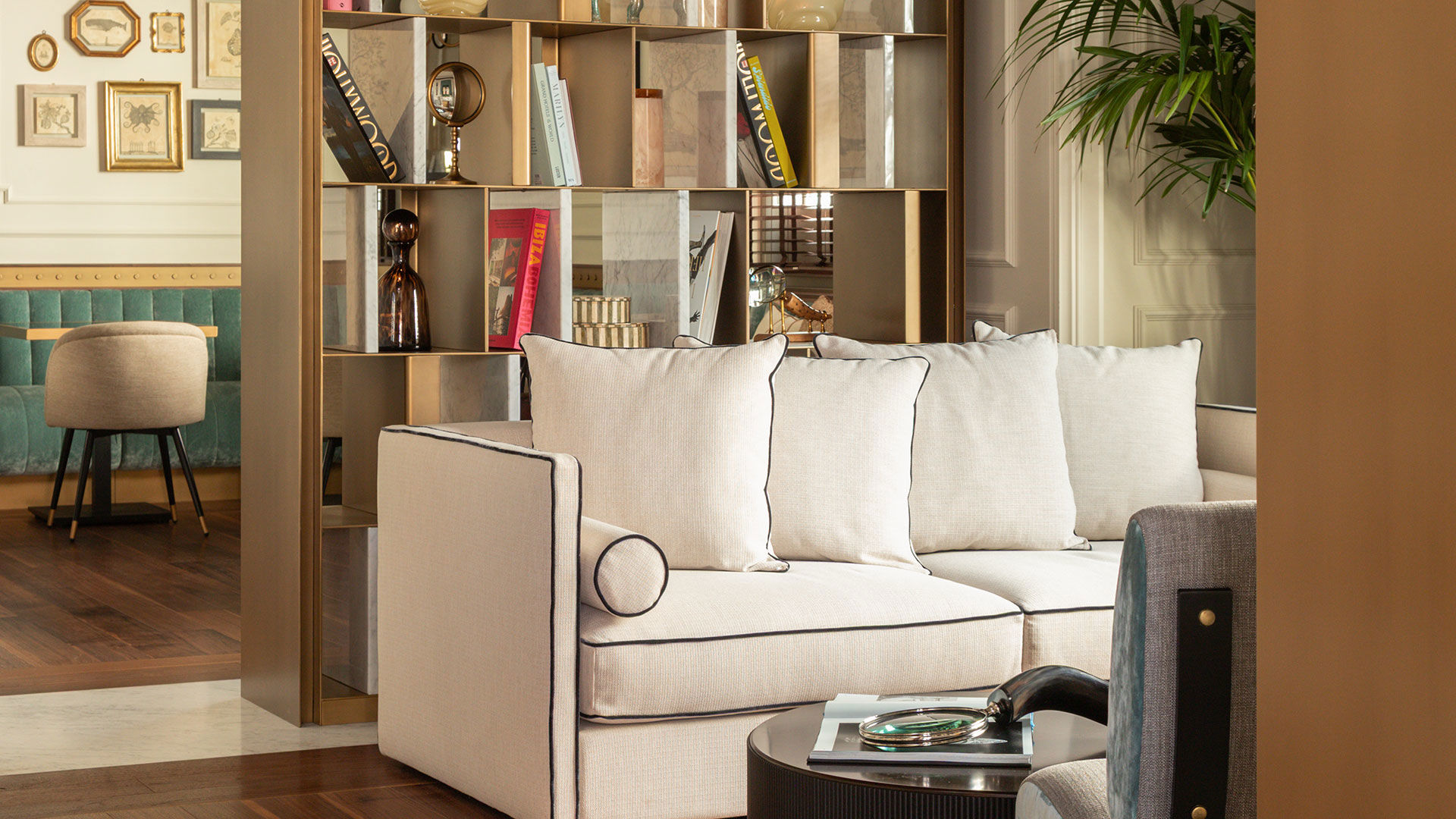 Boutique Hotel 12