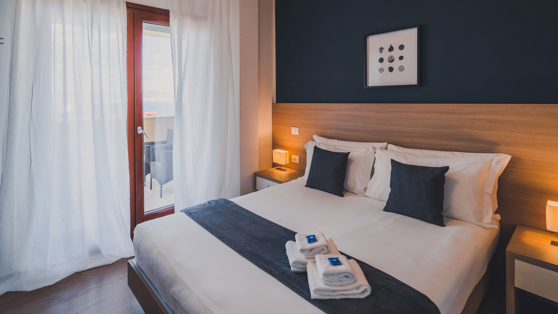 Trip Room & Breakfast 1