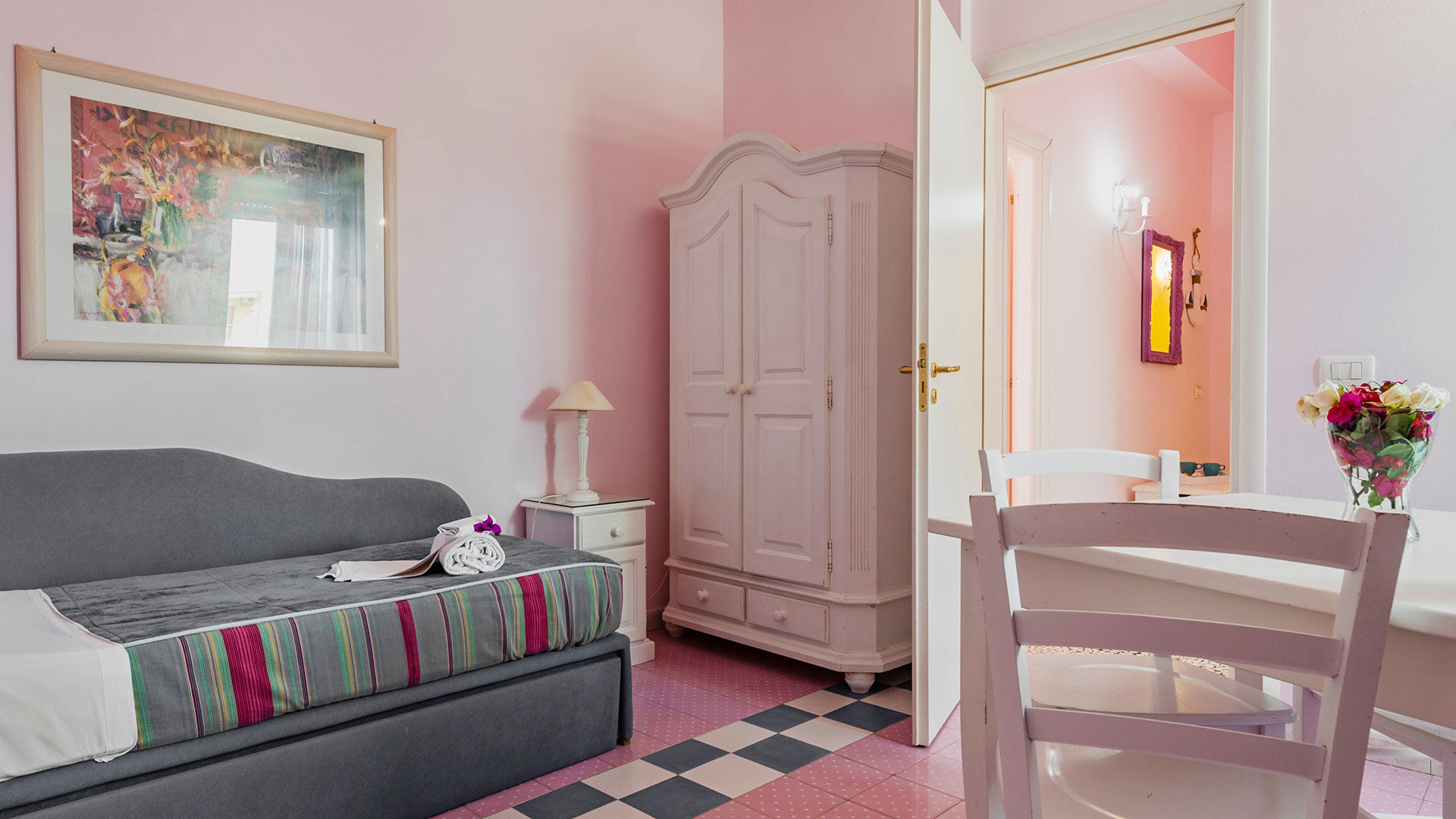 Standard Two-room Apartment 2