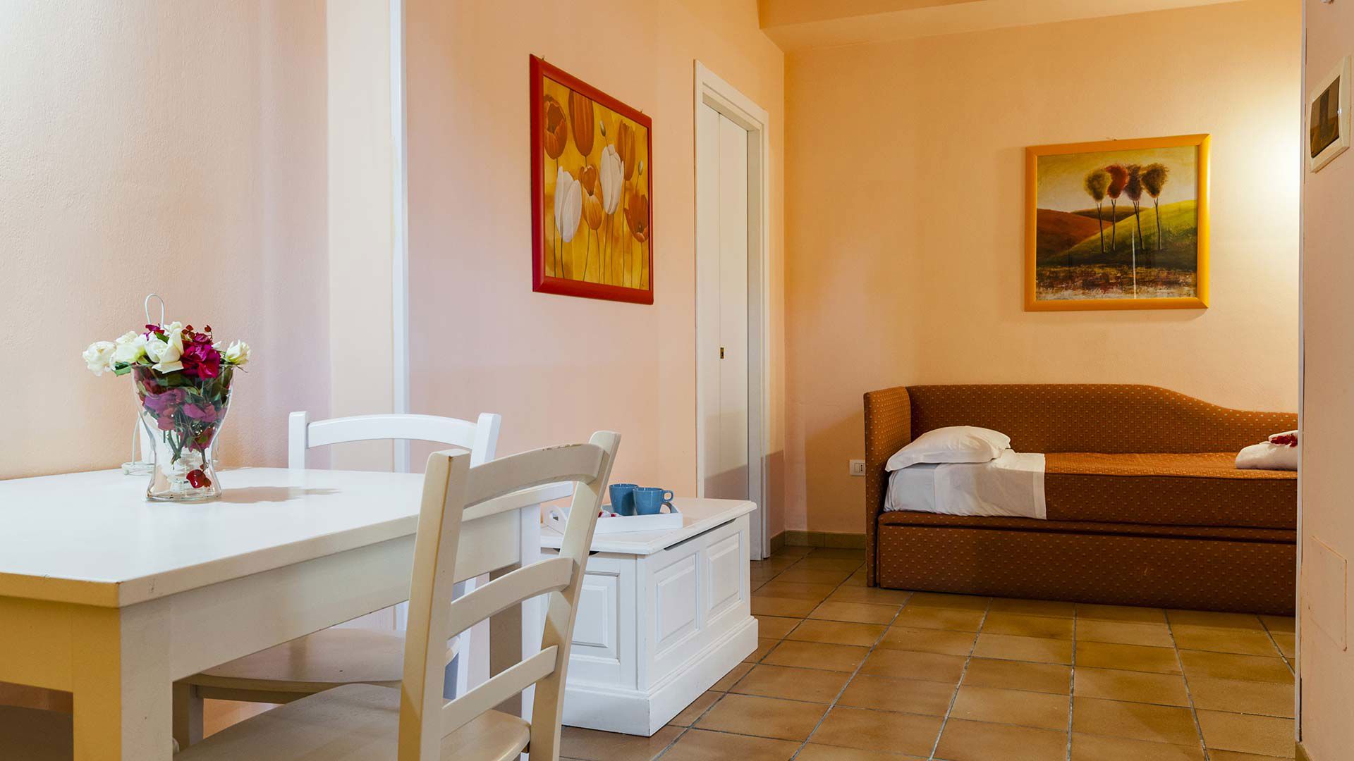 Standard Two-room Apartment with Patio 7