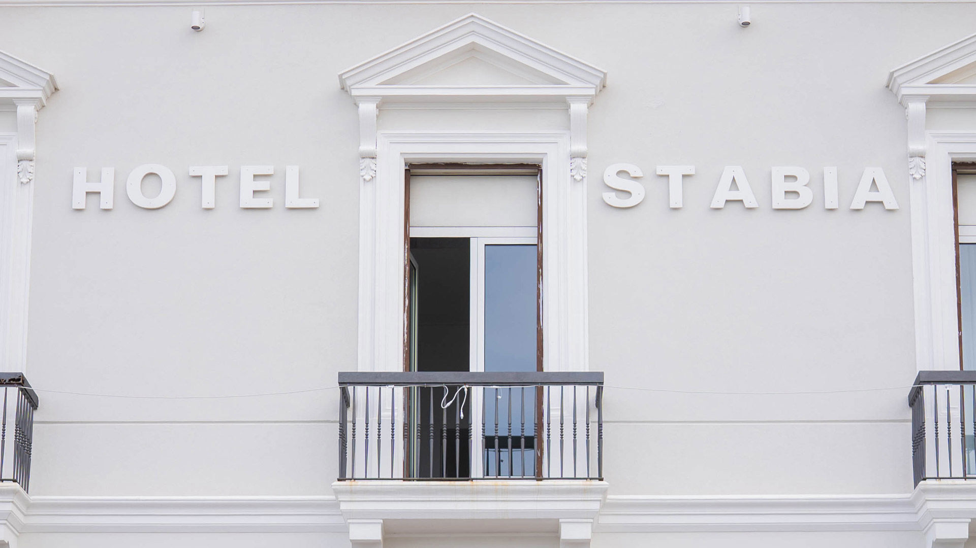 Hotel - An iconic symbol returned to the city