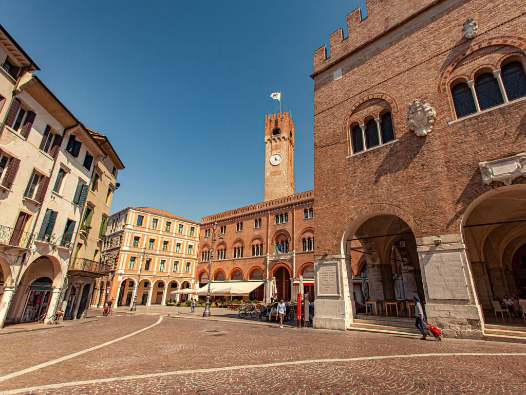 gallery/1024-Treviso2.jpg