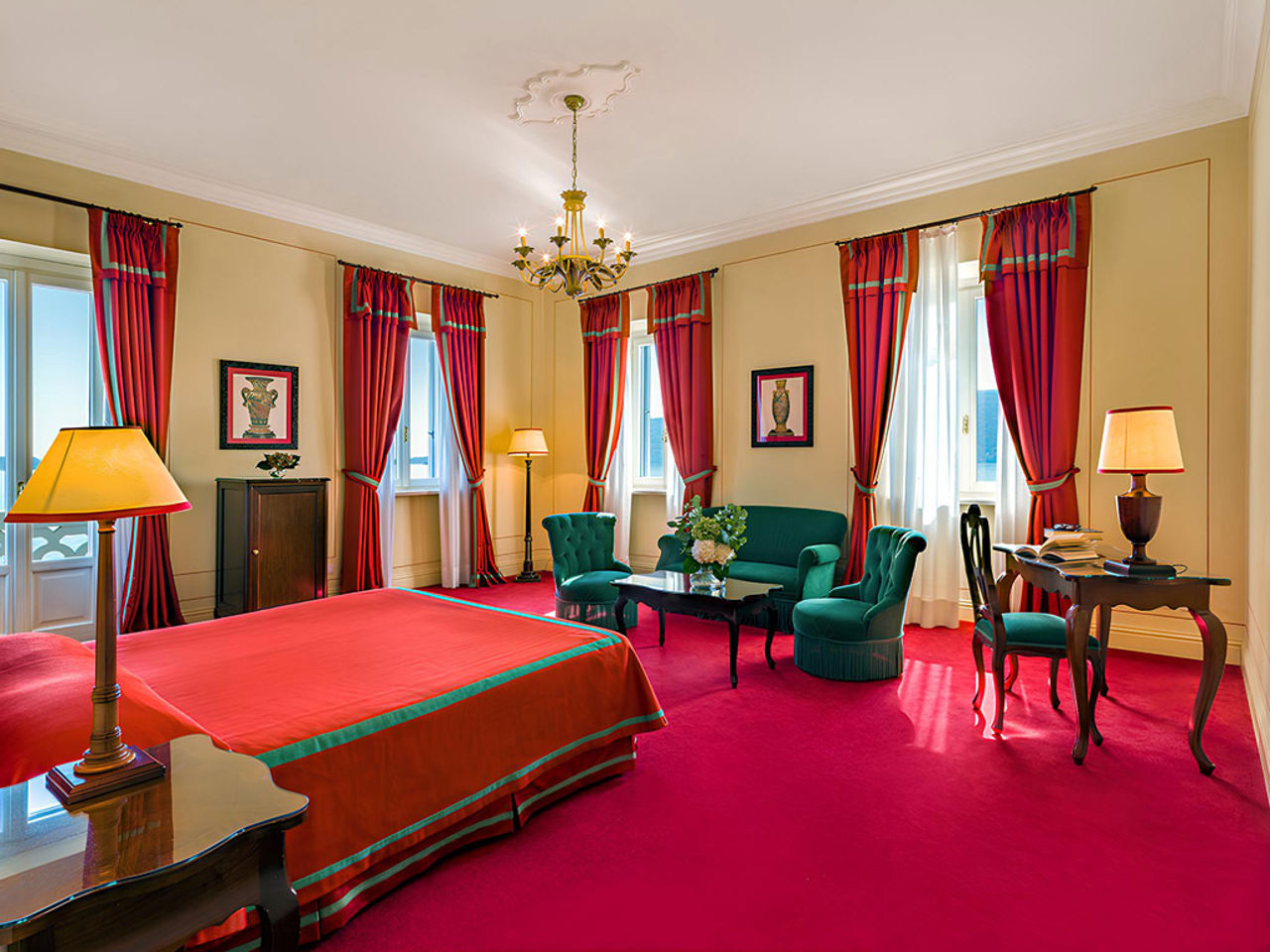 Gallery 60