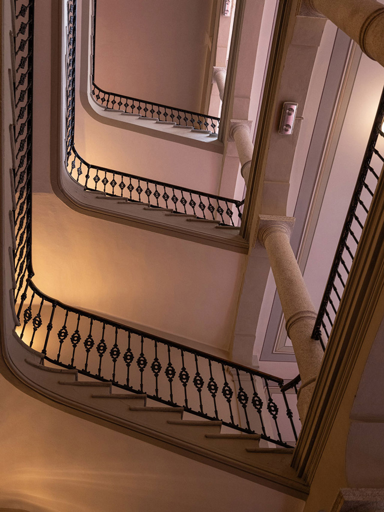 Gallery 42
