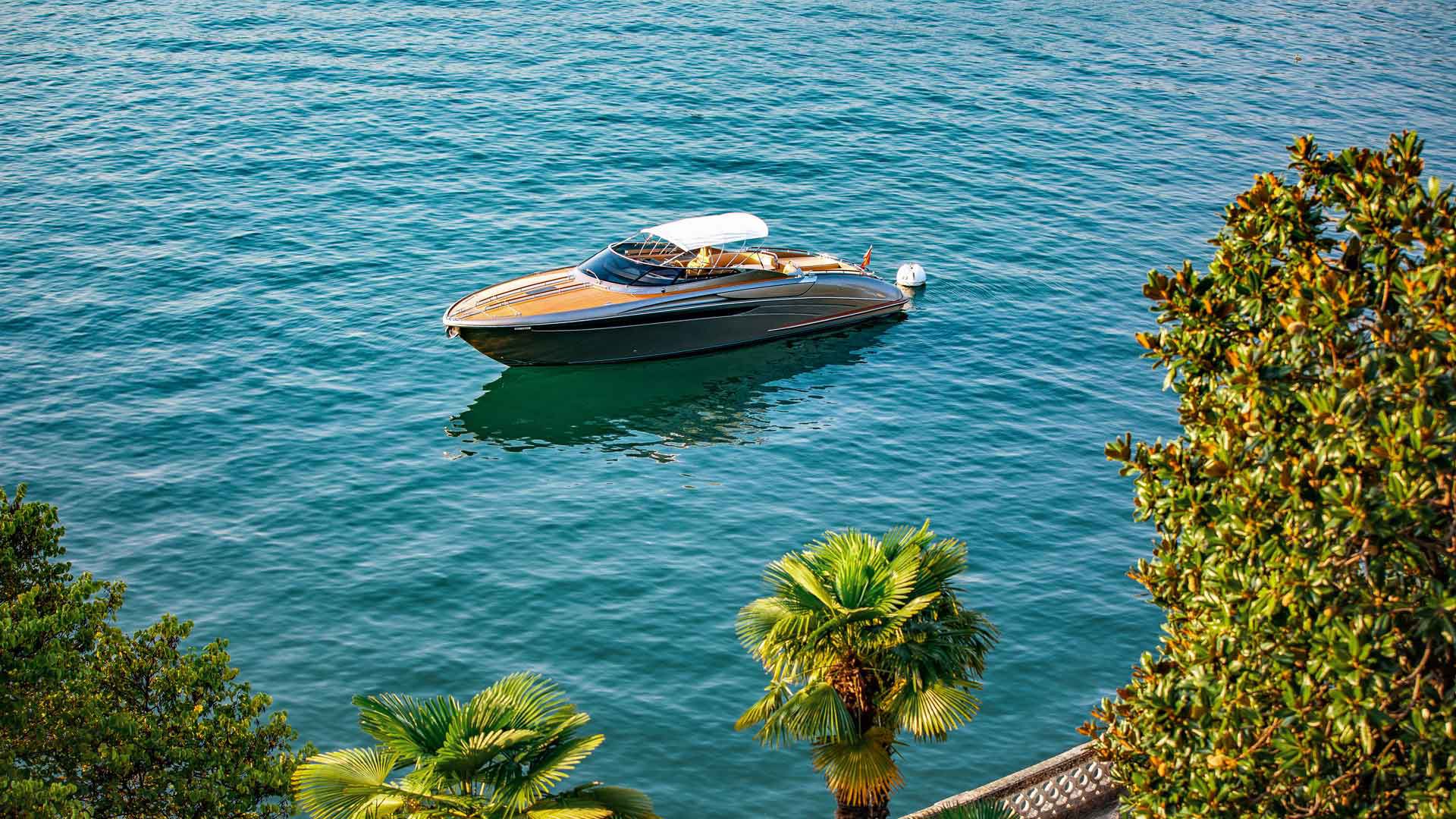 Enjoy a stay at Grand Hotel Majestic in Verbania 4
