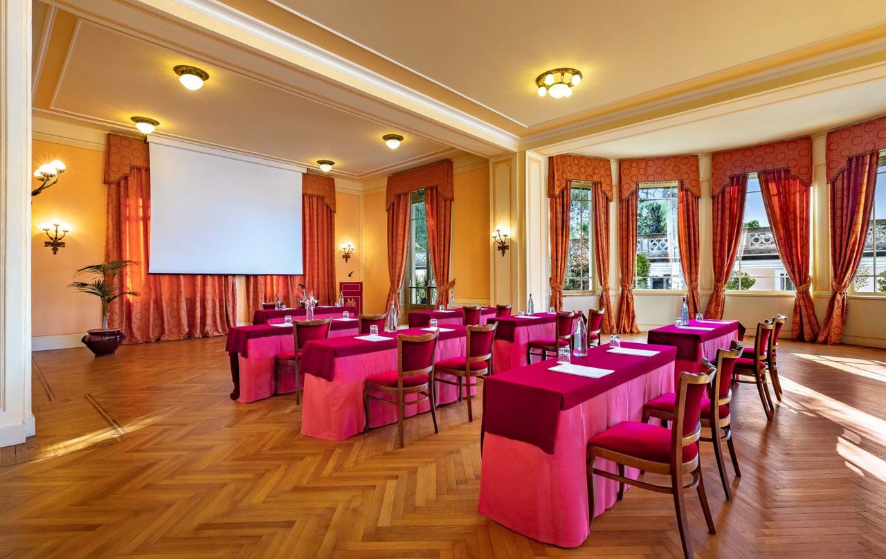 Meeting Rooms 6