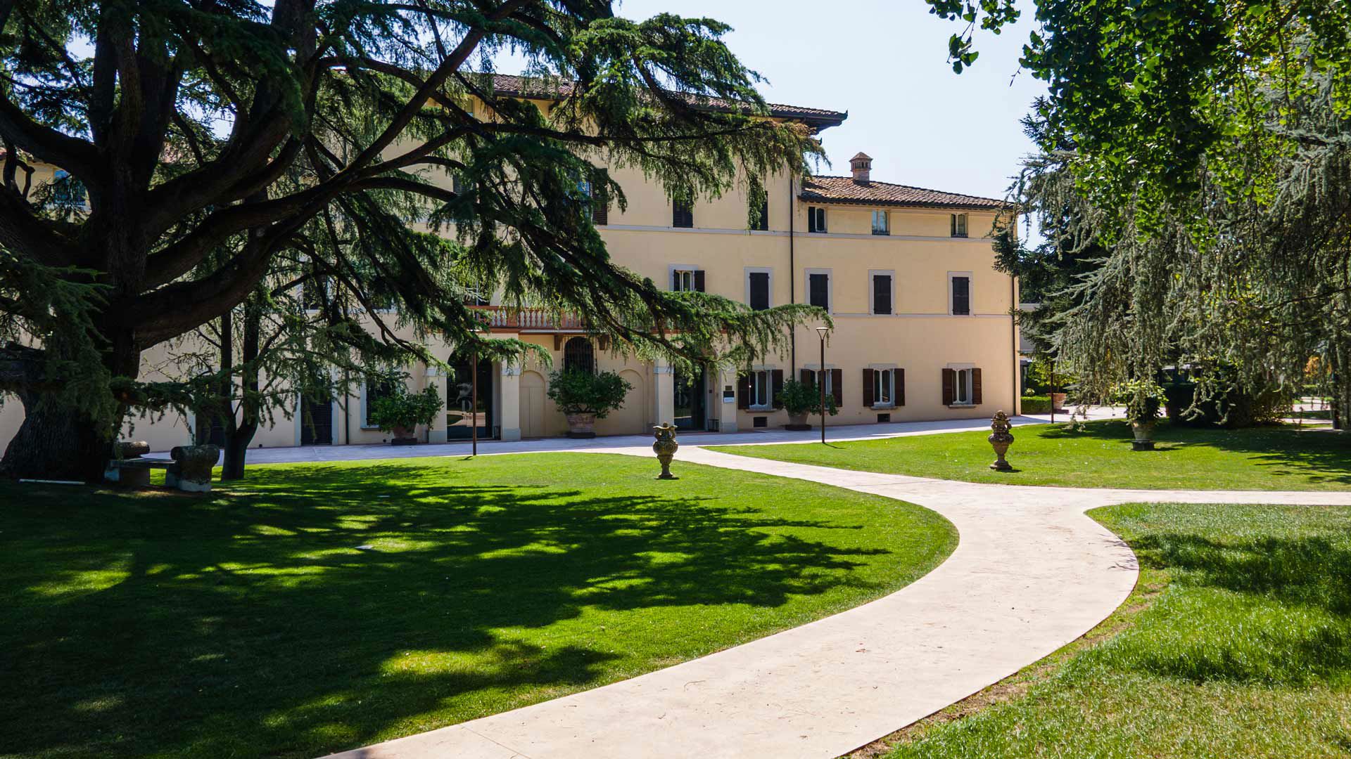 Posta Donini 13