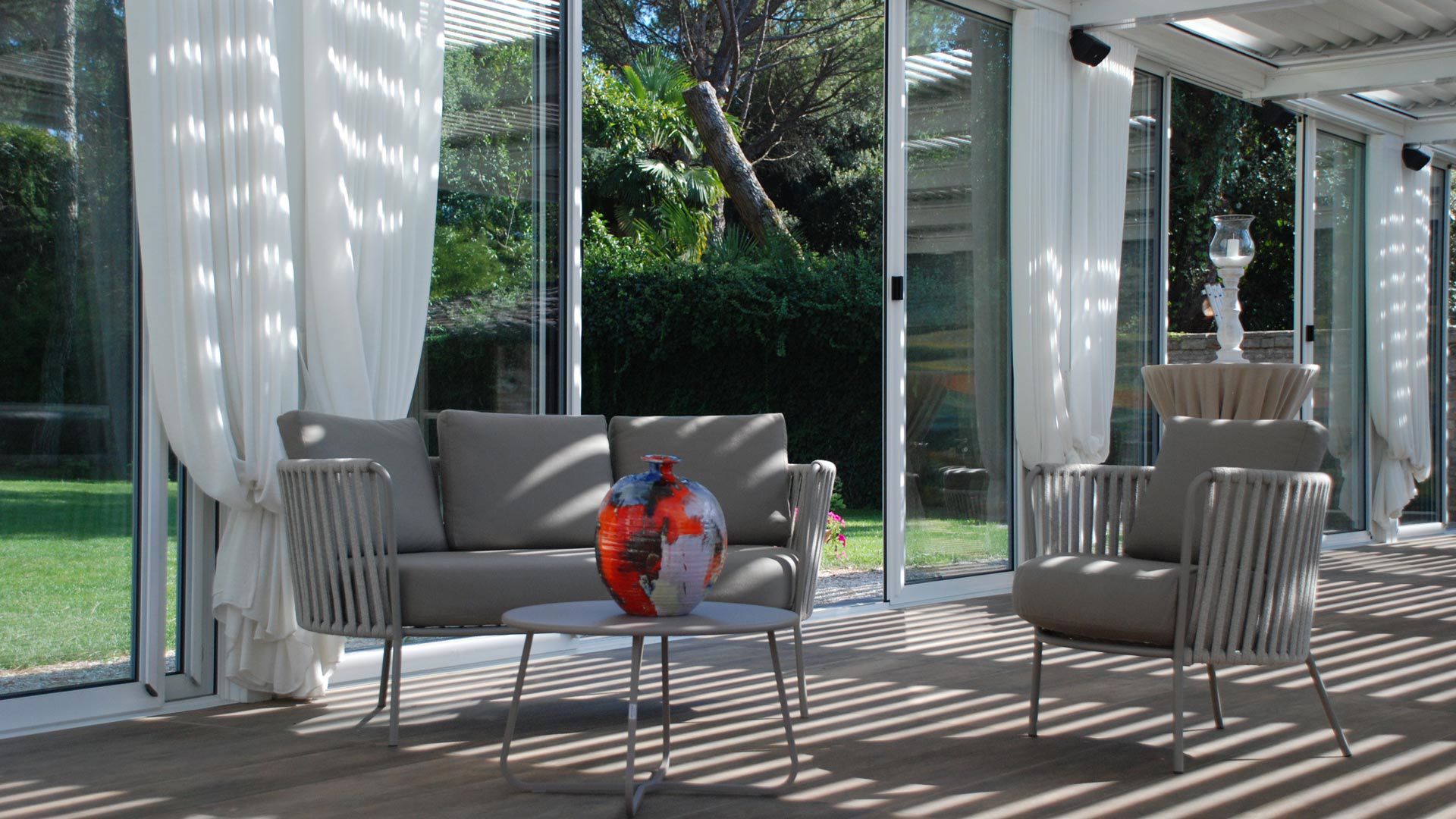 top/1920-Meeting-PERGOLA-2.jpg