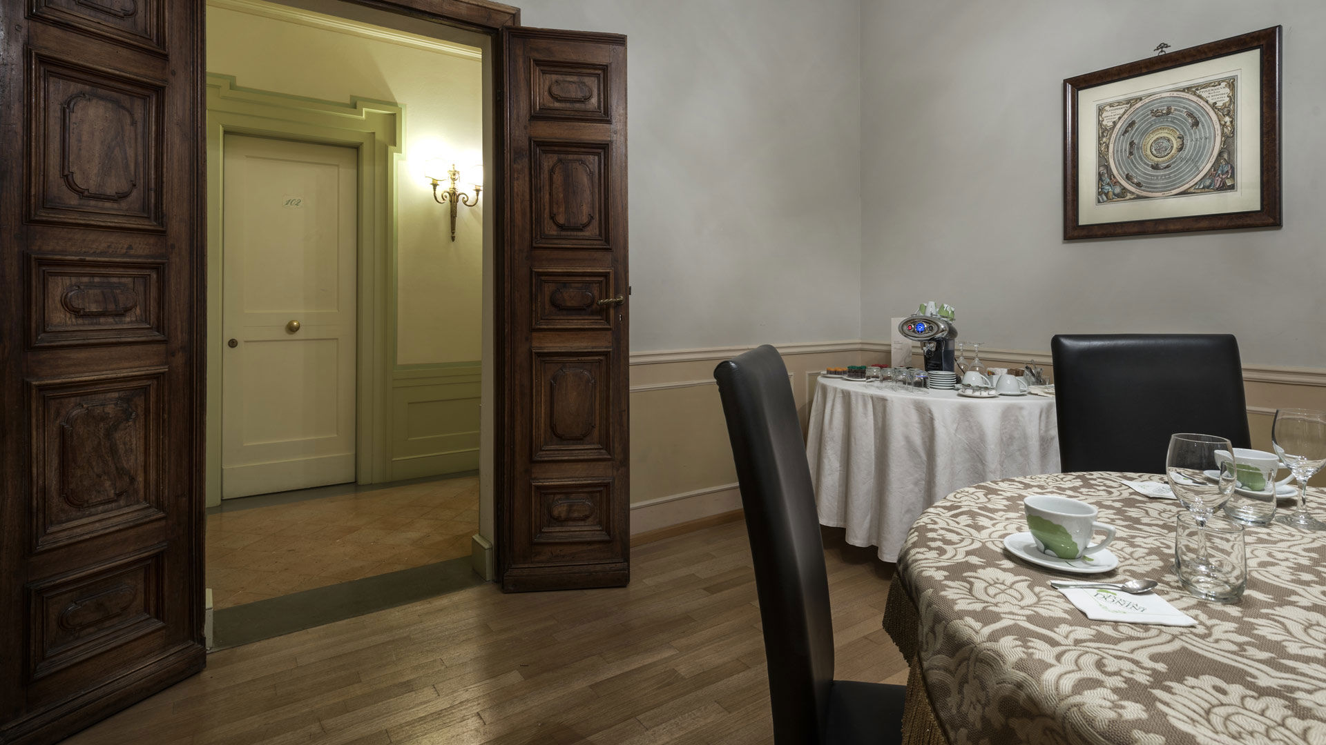 top/1920-Meeting-sala-stucchi-Angela.jpg
