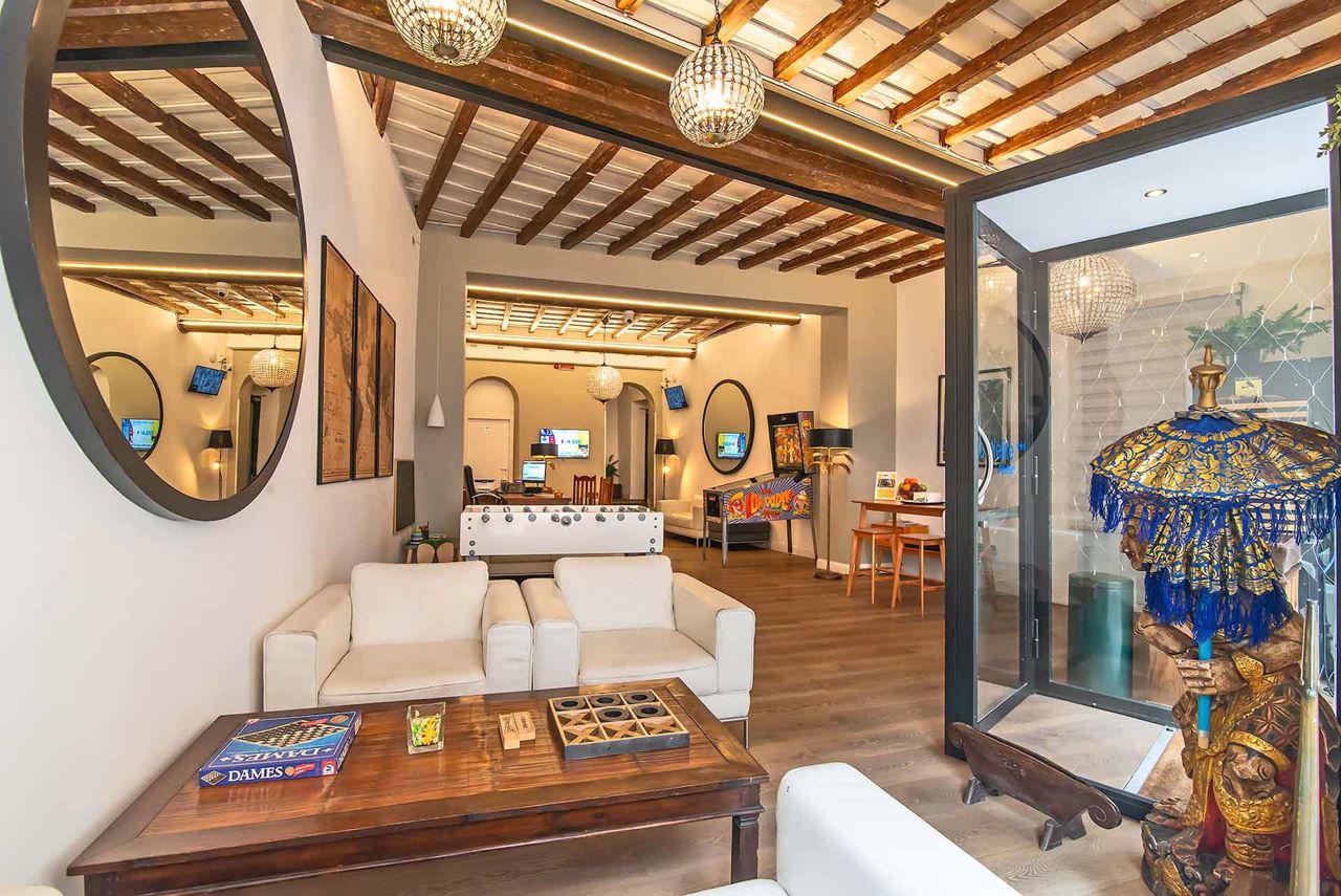 Hotel Elite - Via Francesco Crispi, 47, 00187 Rome RM