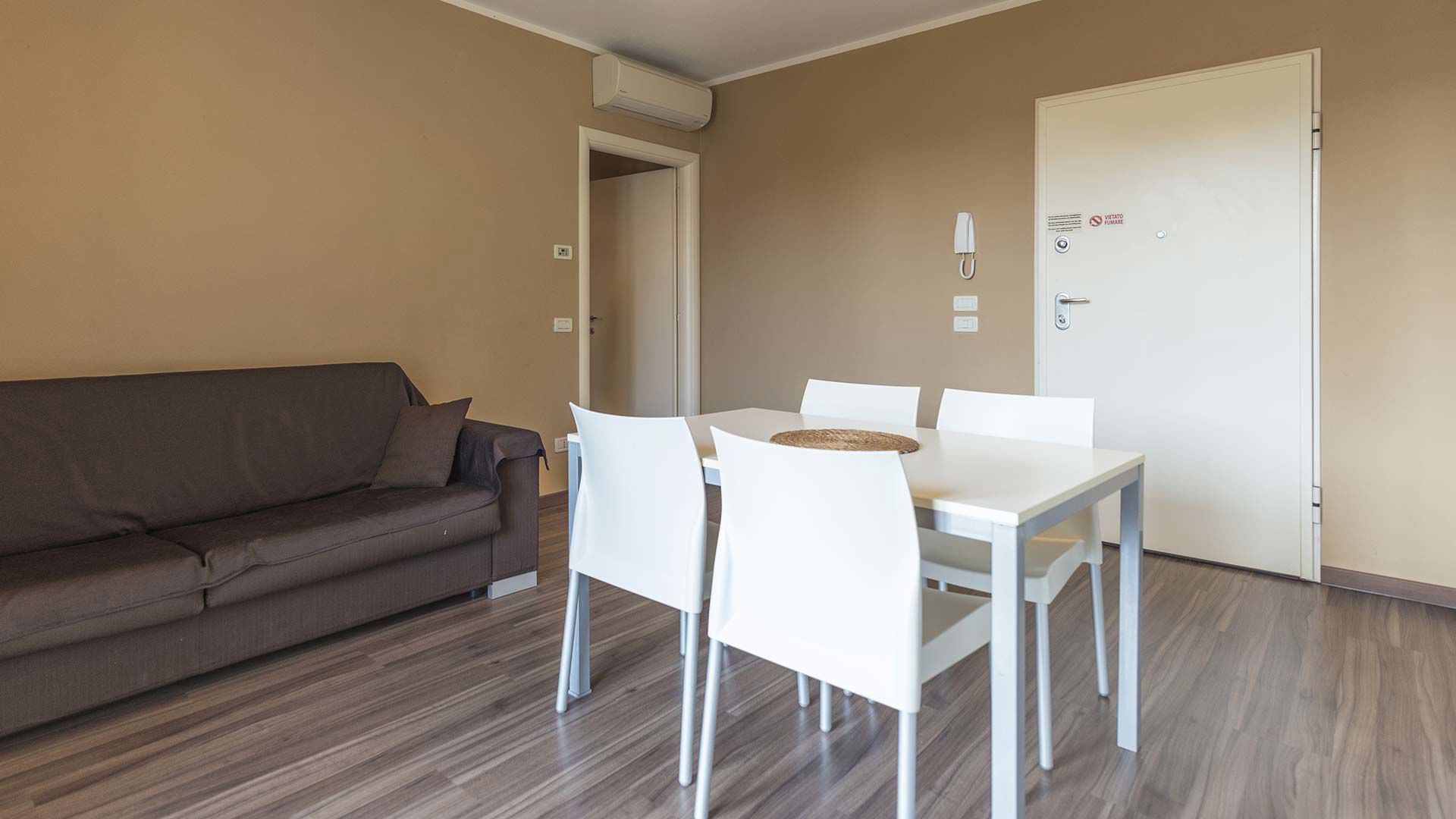 Bilocale Superior con Patio 1