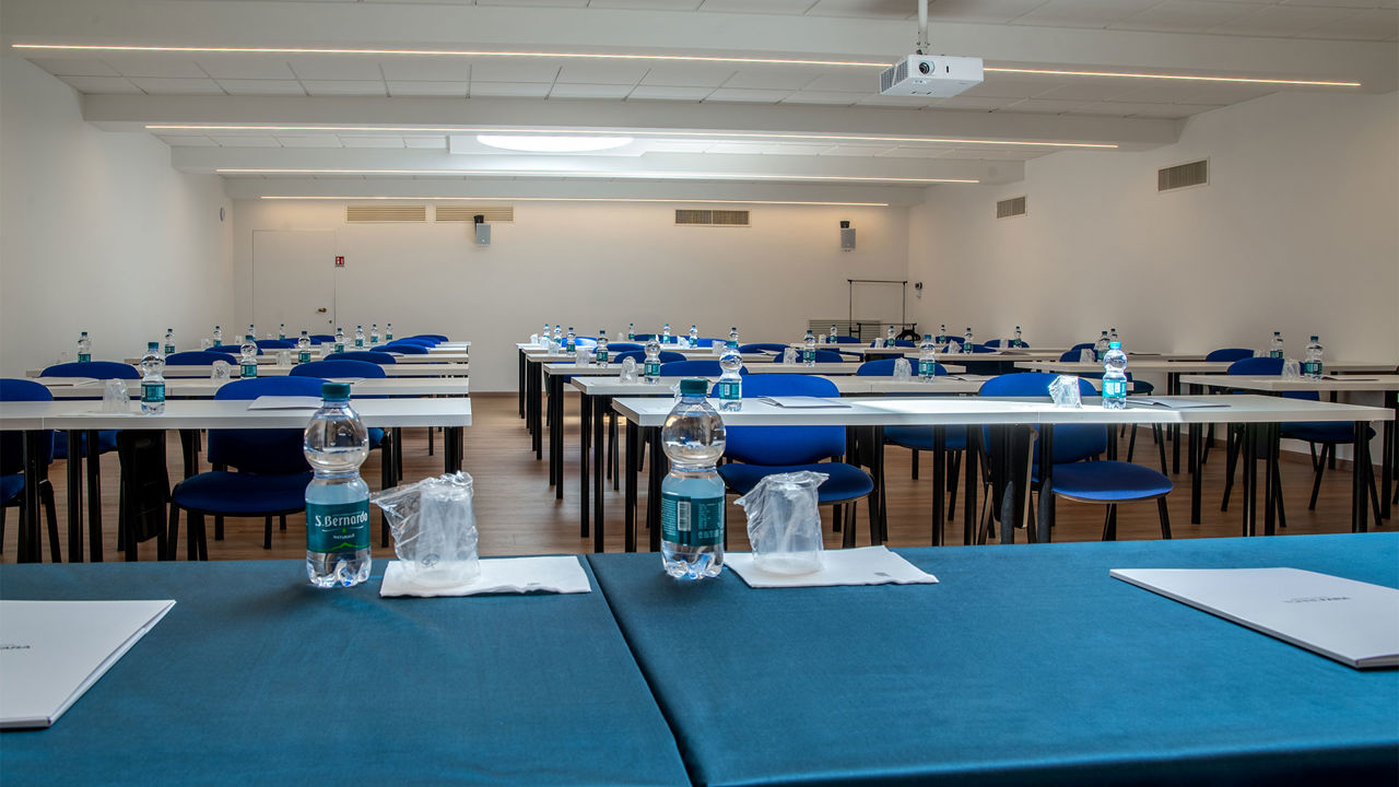 Salle de Congrès 4 Salle de Congrès 4