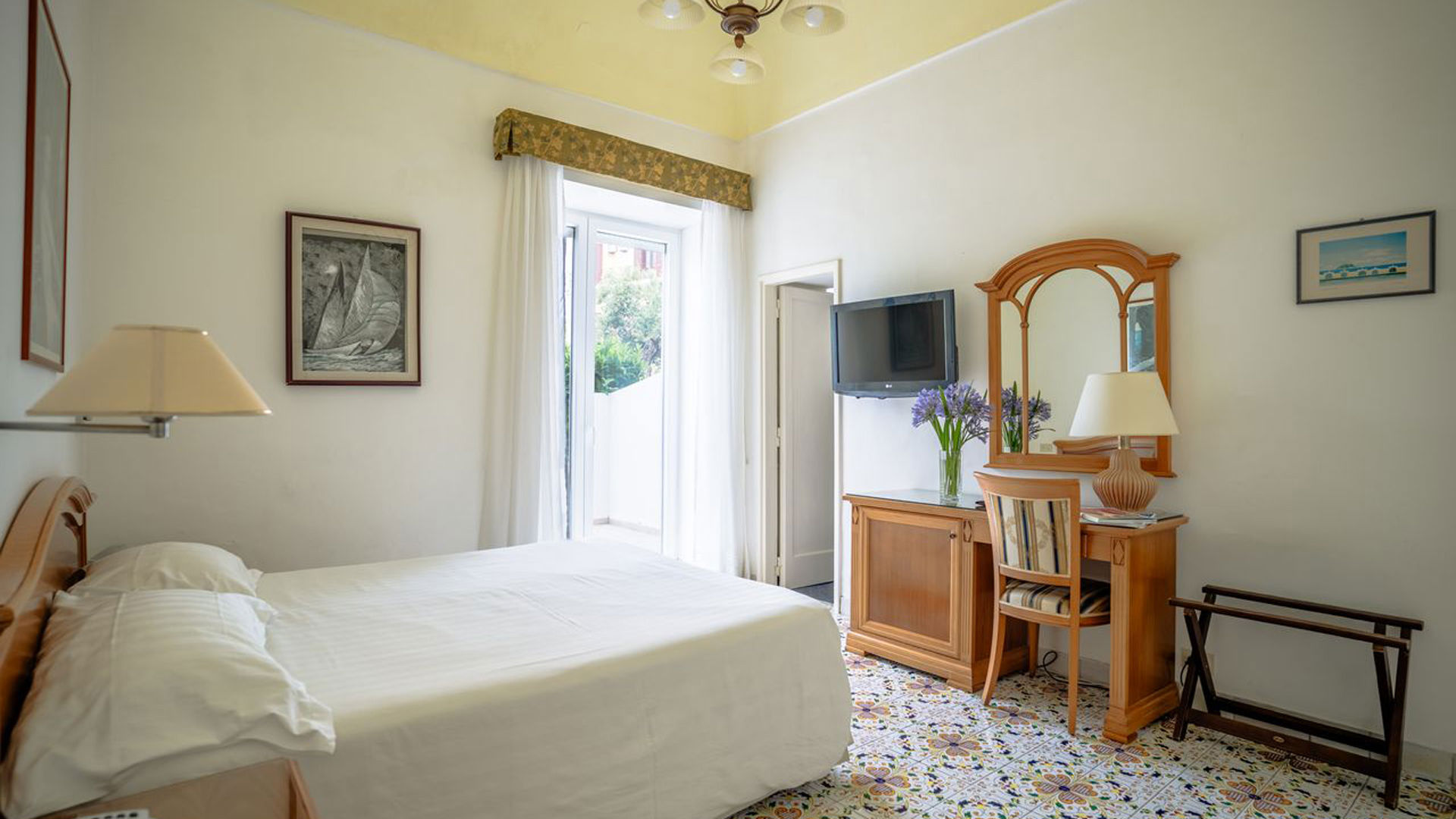 Double Room with Garden View 5