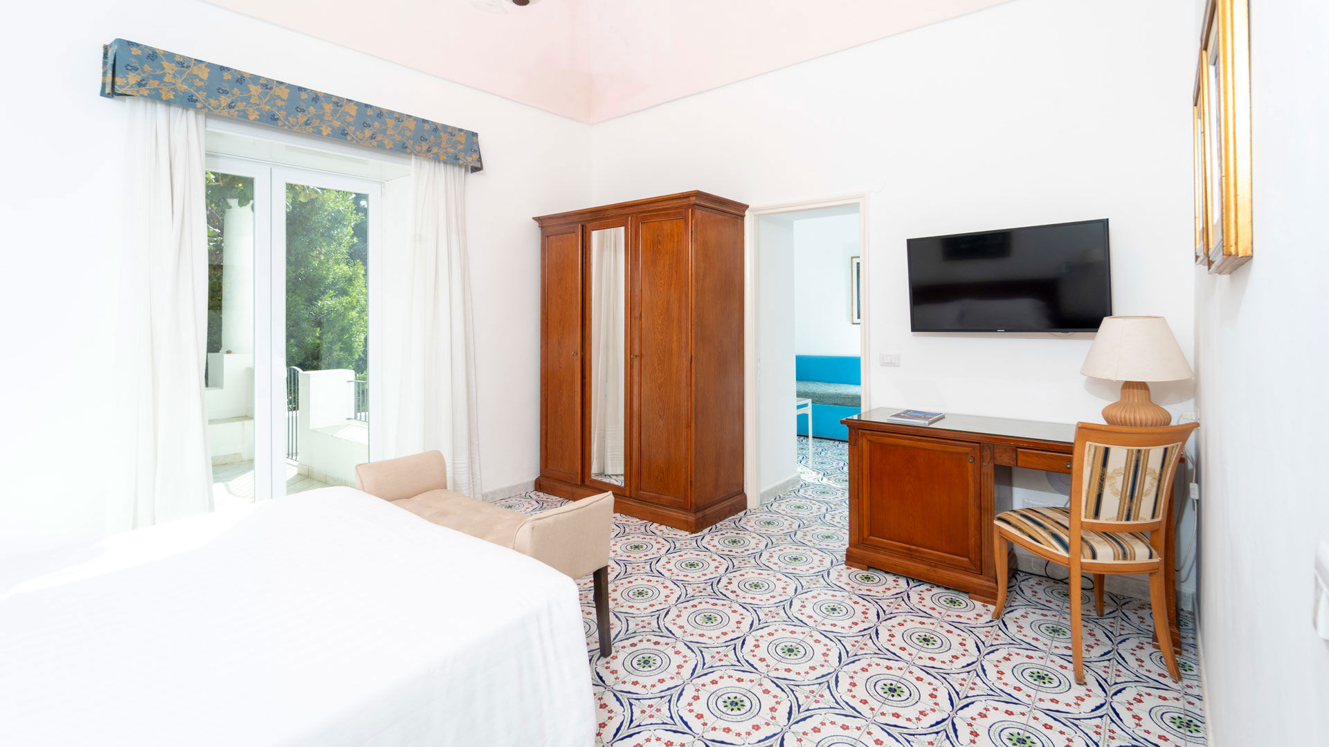 Junior Suite 4