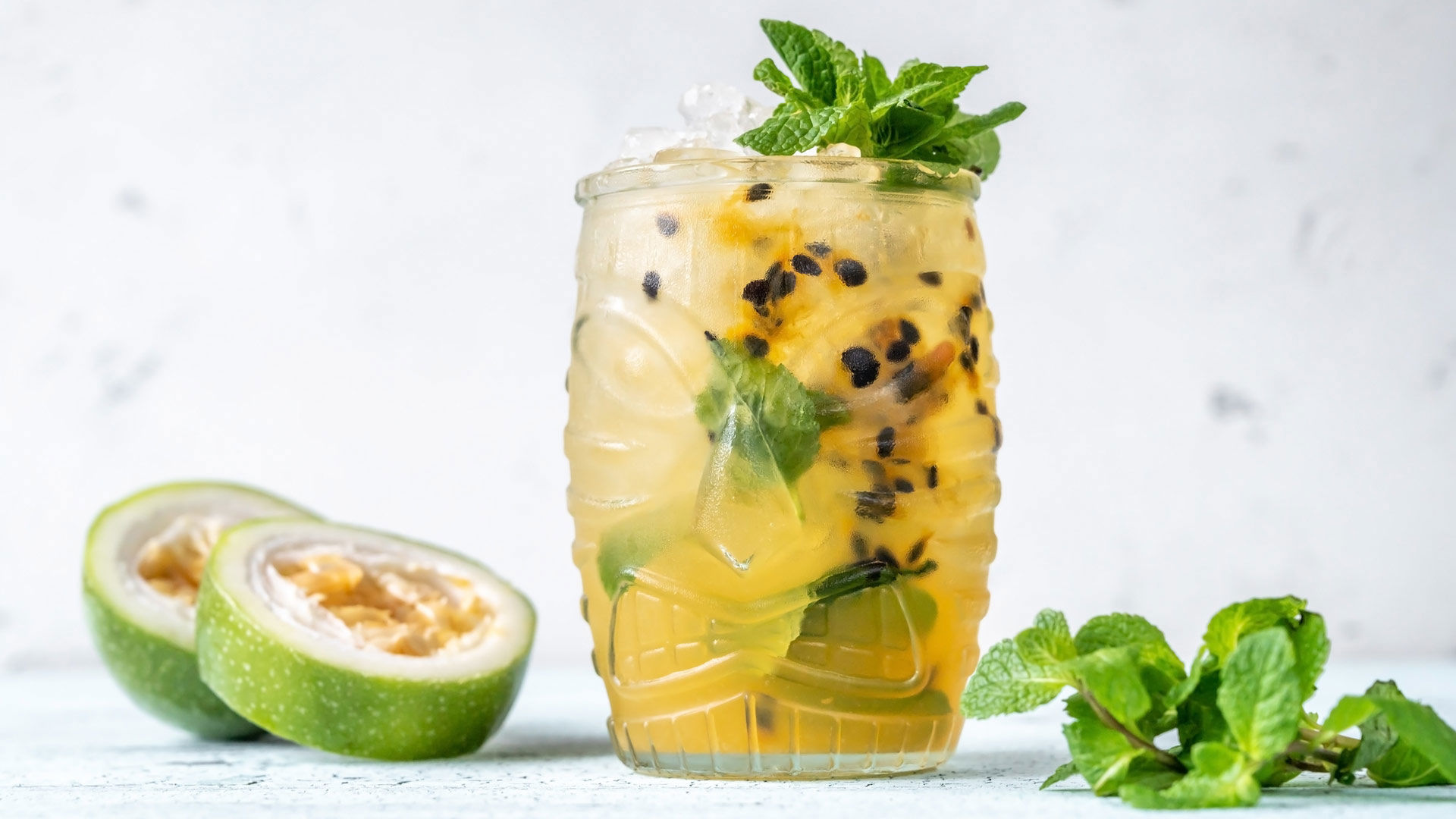 Passion Fruit Mojito 2