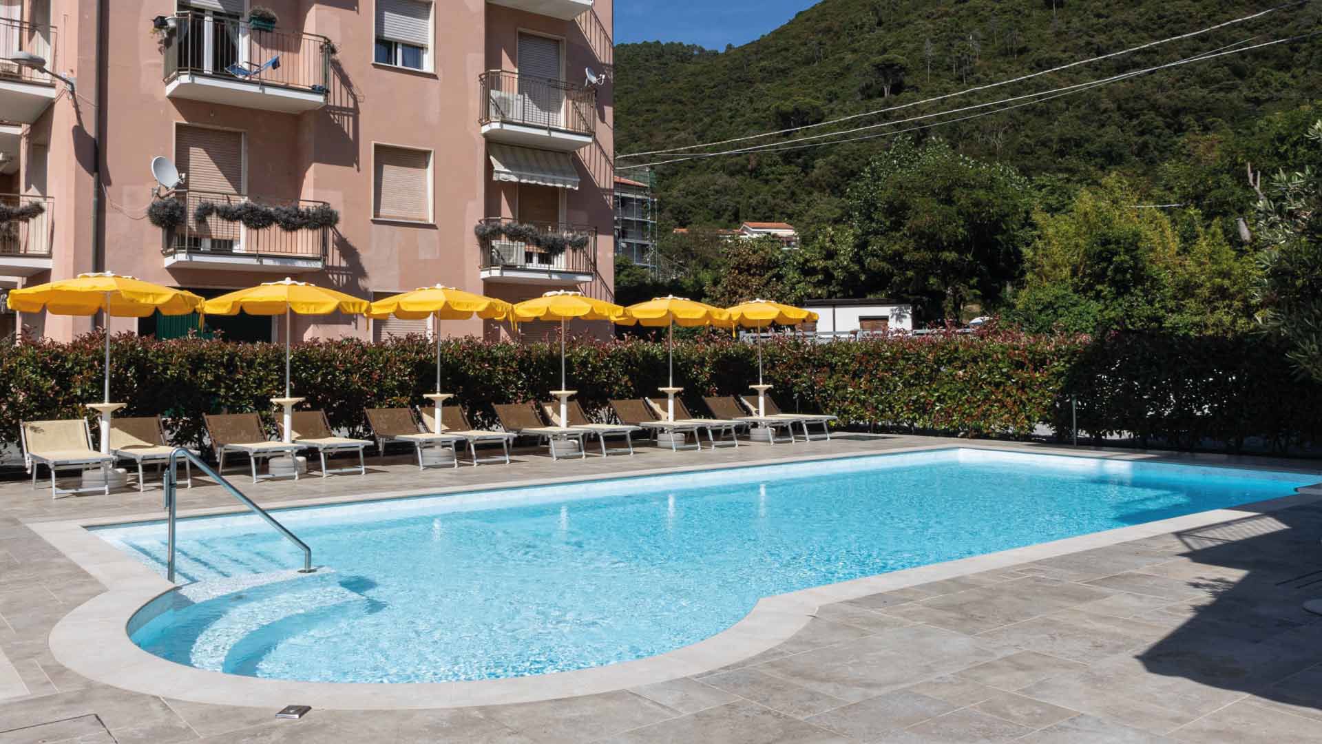 Hotel Riviera 6