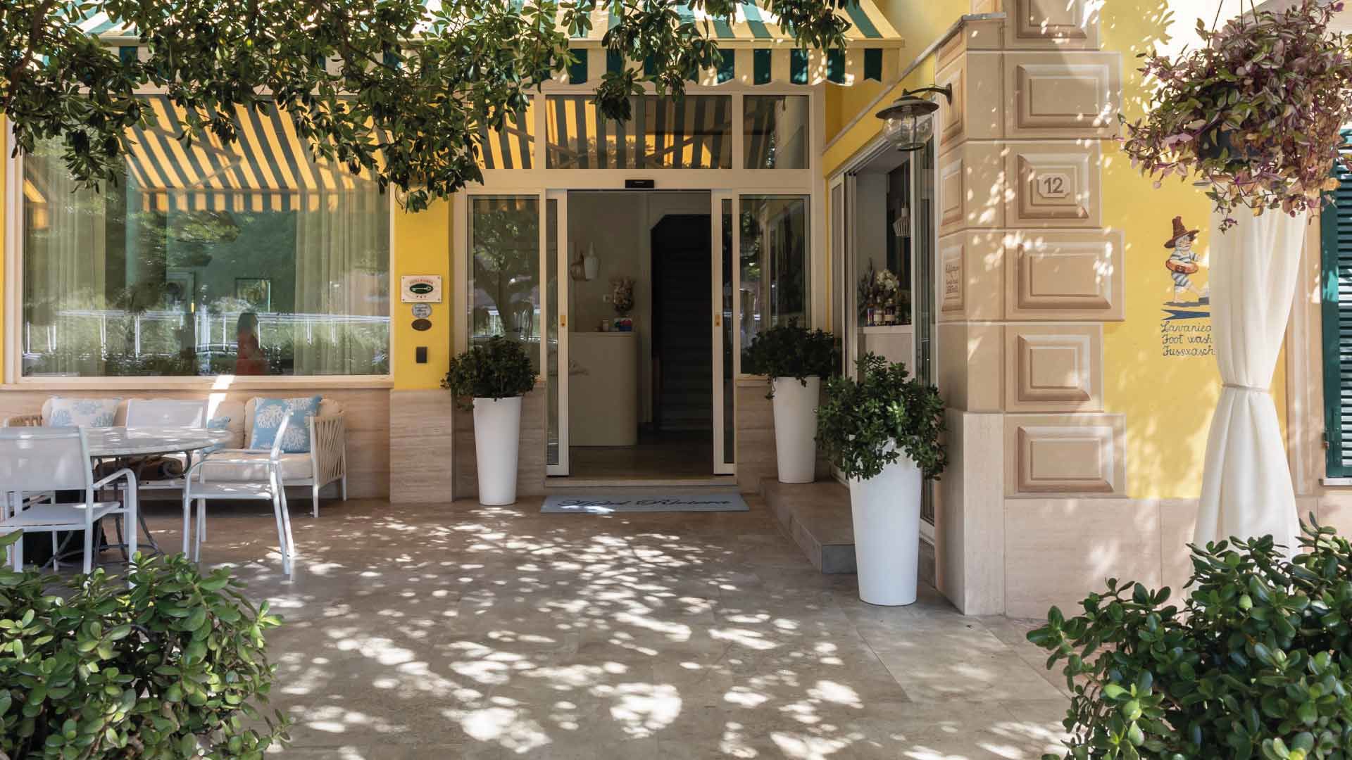 Hotel Riviera 5