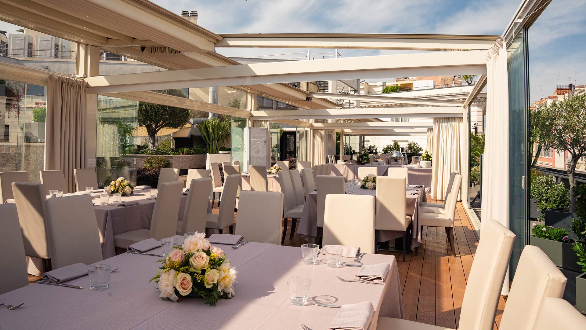 Restaurant - Flavor takes center stage, with Rome in the background