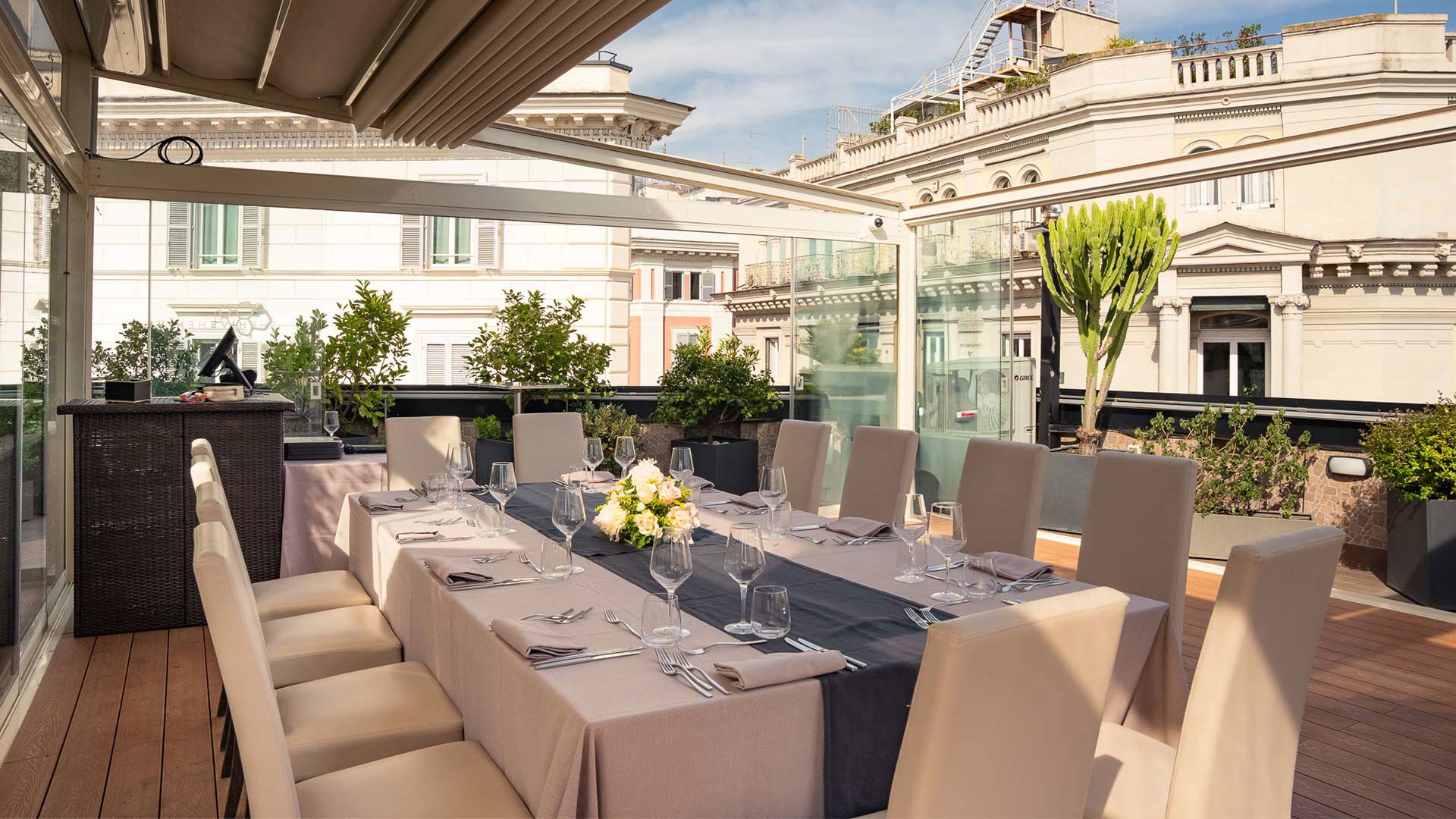 Restaurant - Flavor takes center stage, with Rome in the background