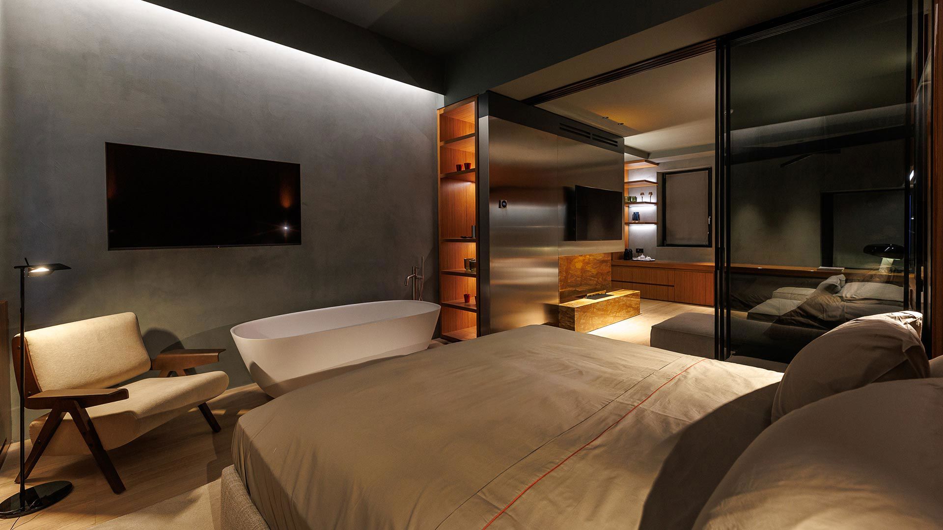 Giallo Siena Suite 4