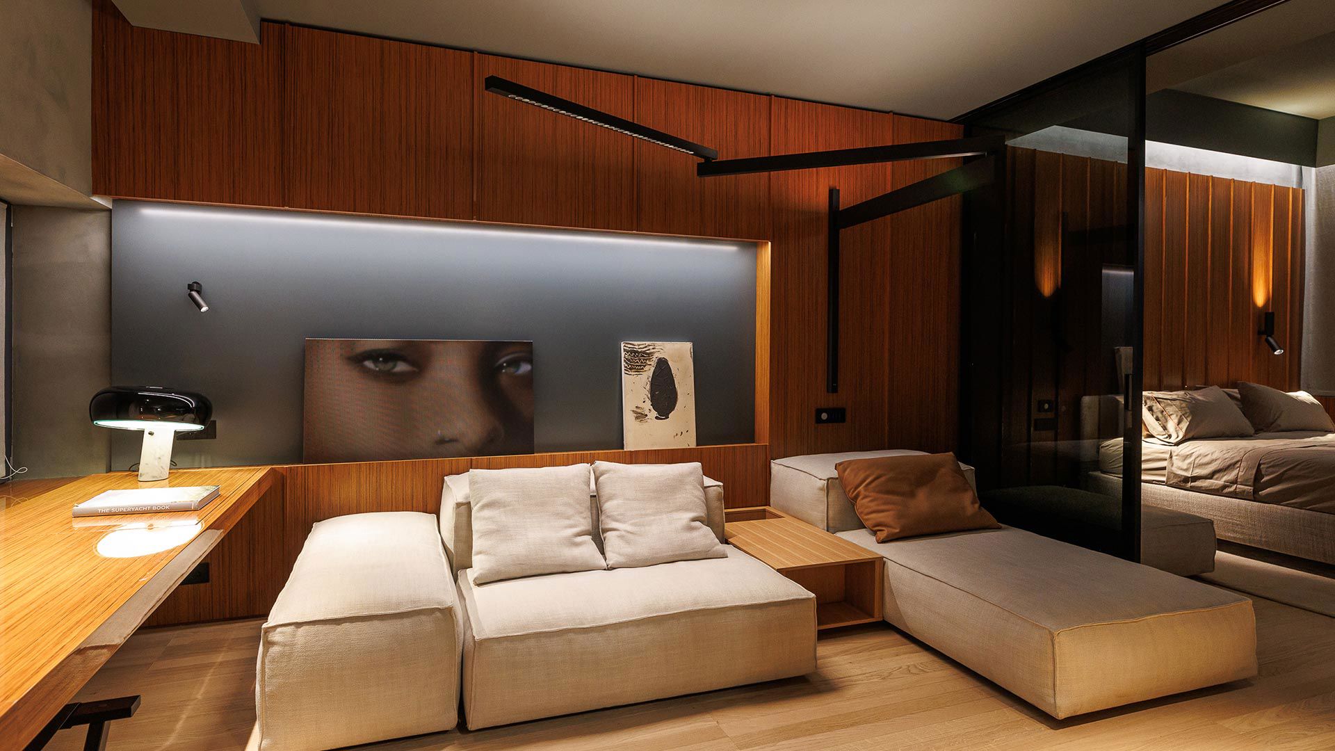 Giallo Siena Suite 7