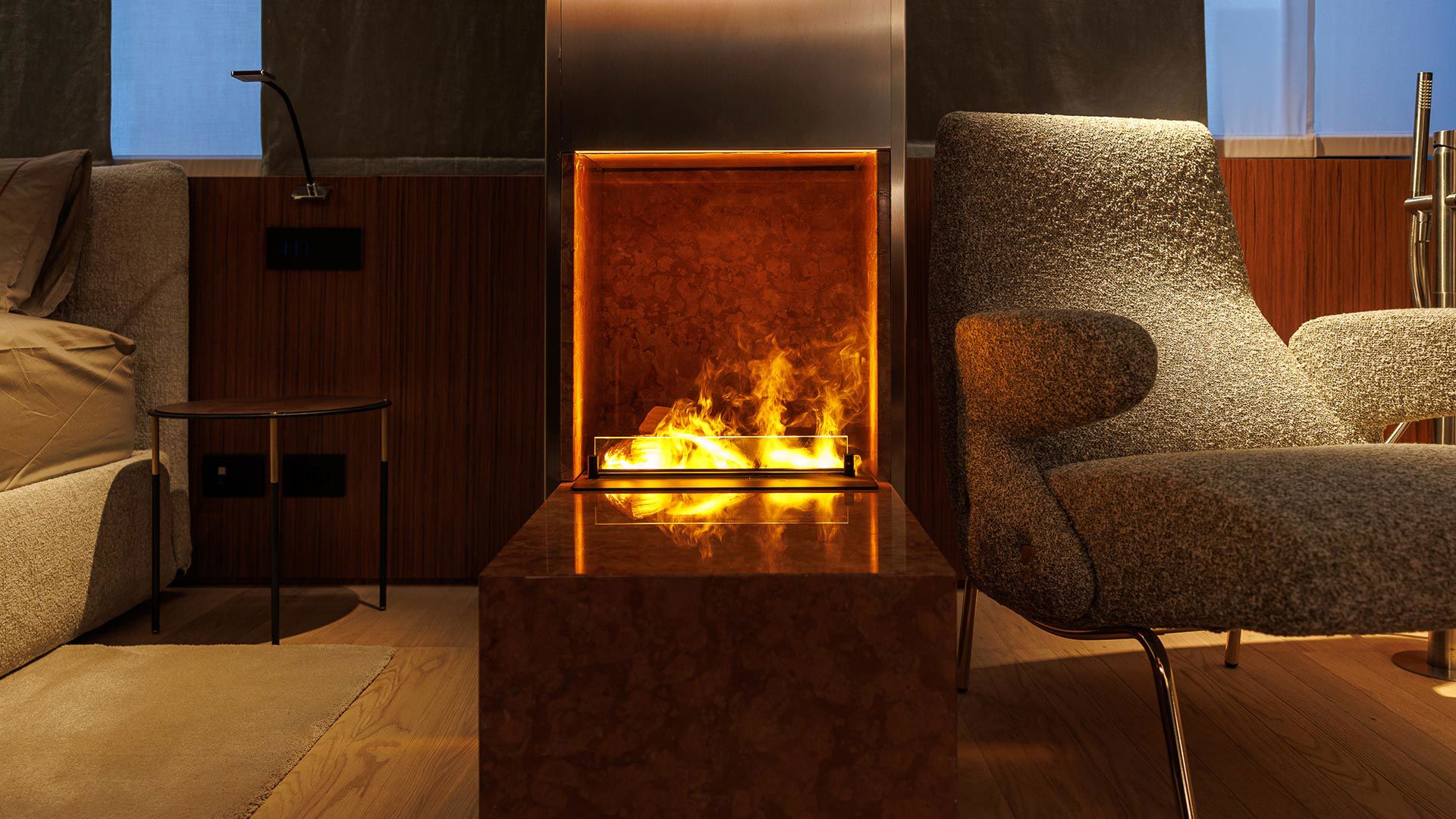 Rosso Verona Suite 7