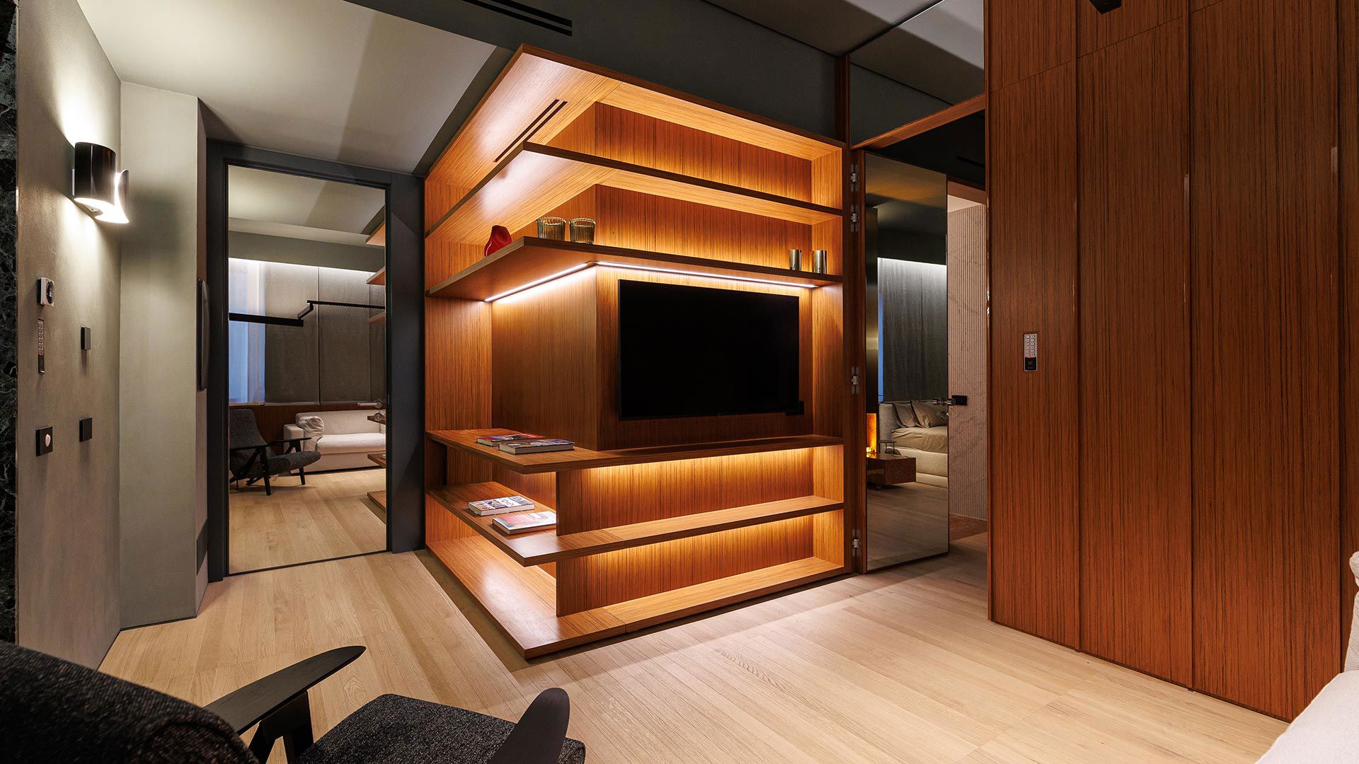 Rosso Verona Suite 6