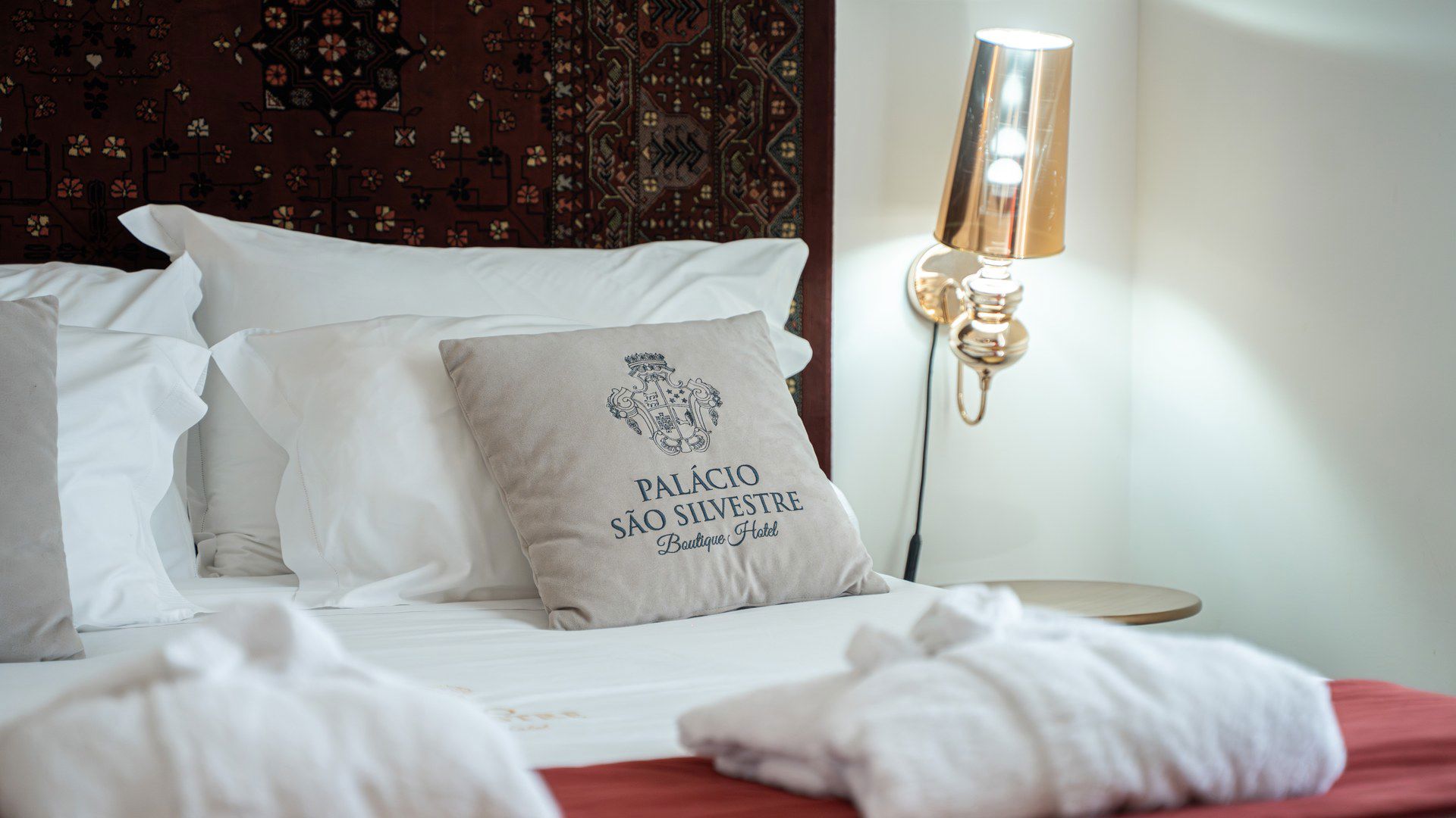 The Countess Suite 1