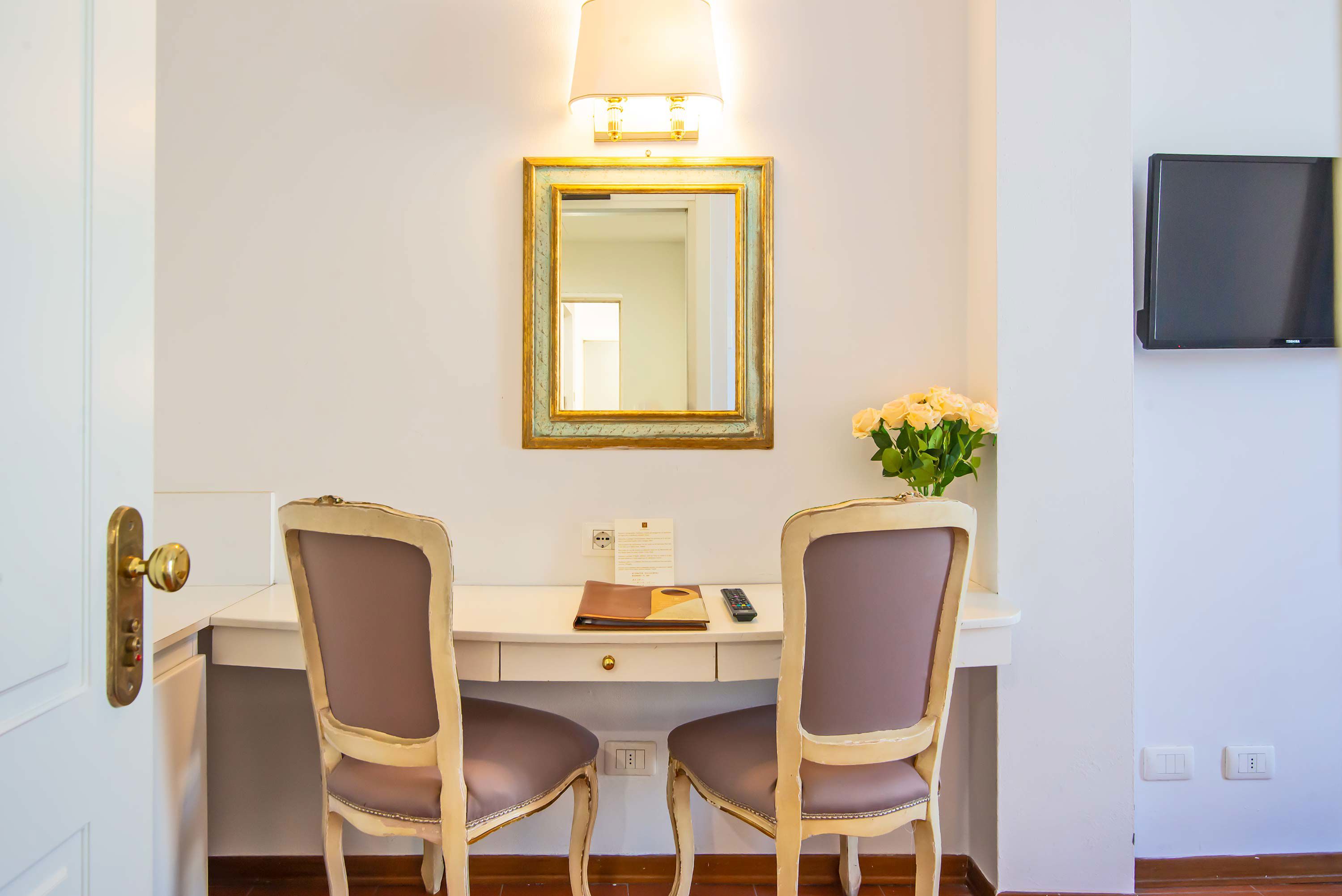 Comfort with Terrace 6