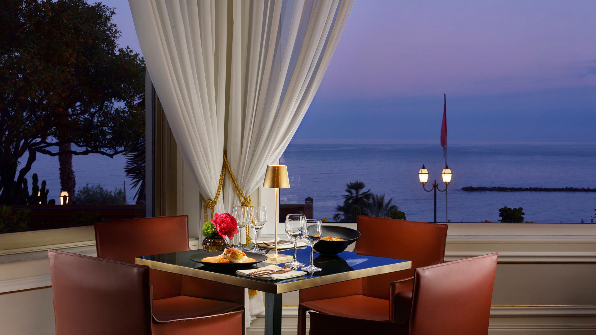 Restaurants 15