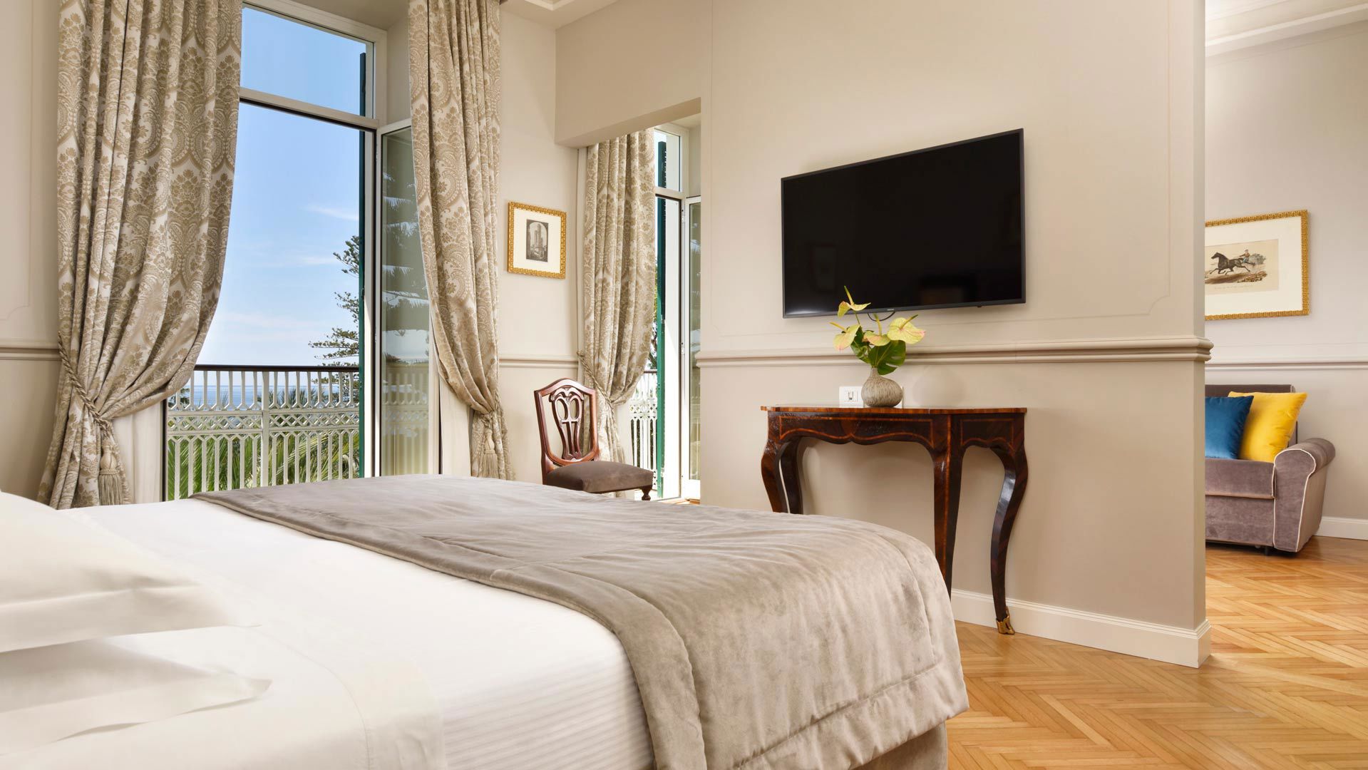 Junior Suite 5