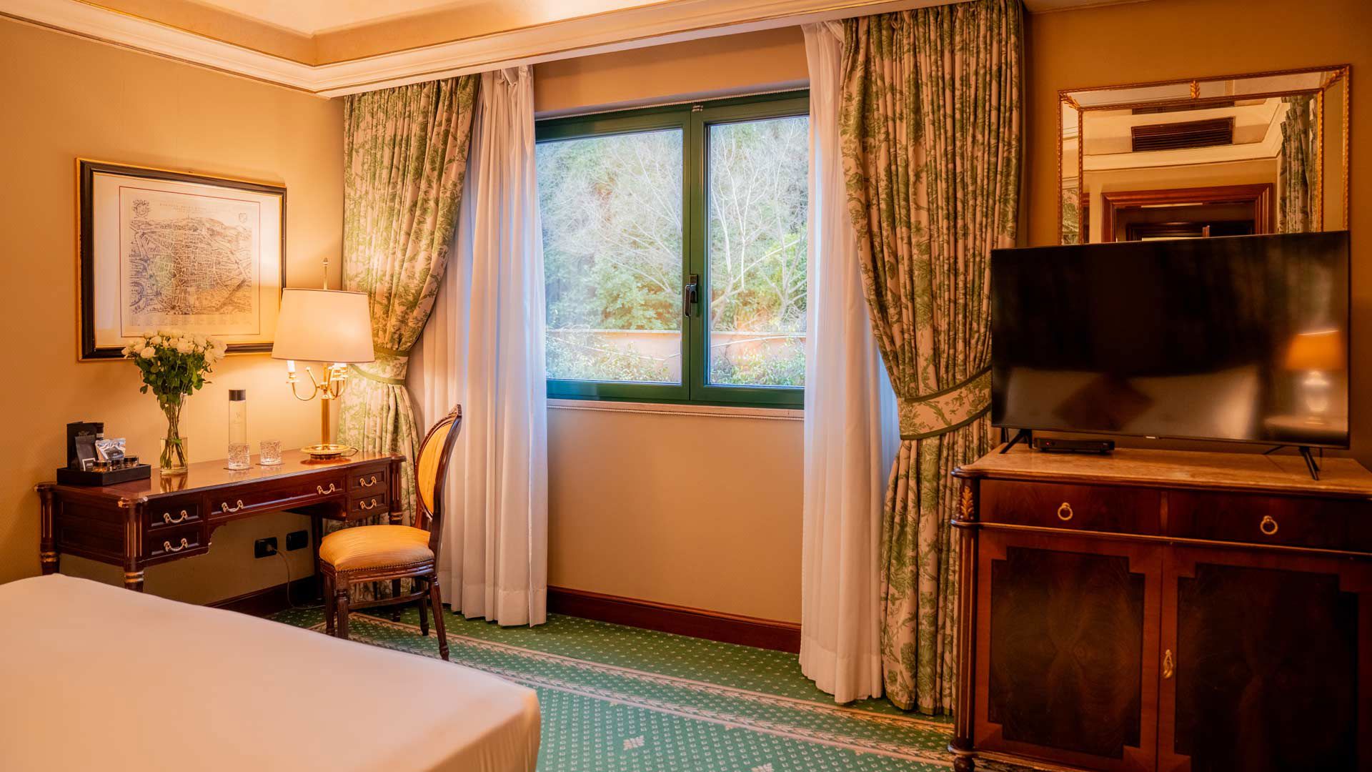 Deluxe Room 3
