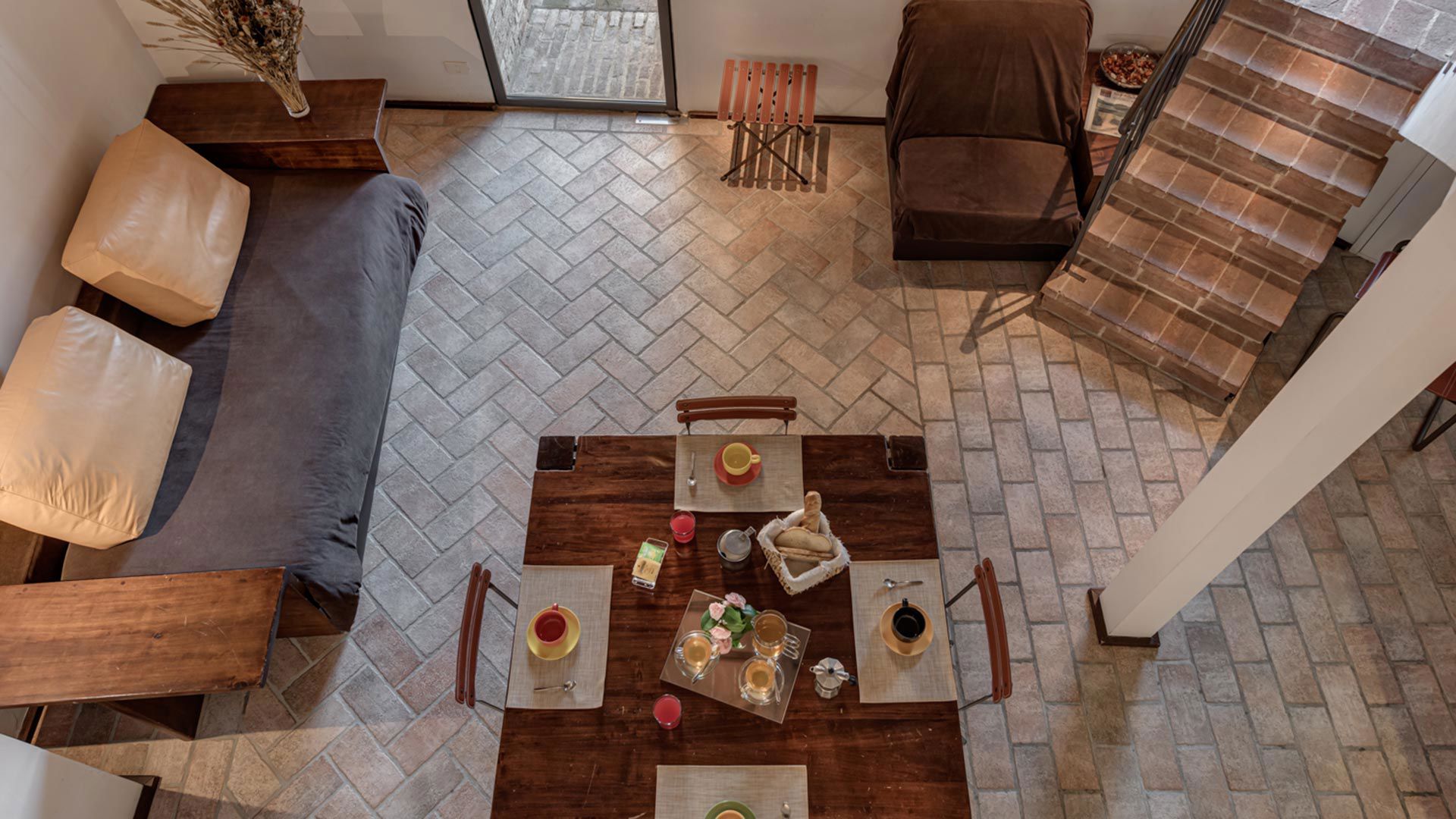 One bedroom apartment with mezzanine and terrace 6