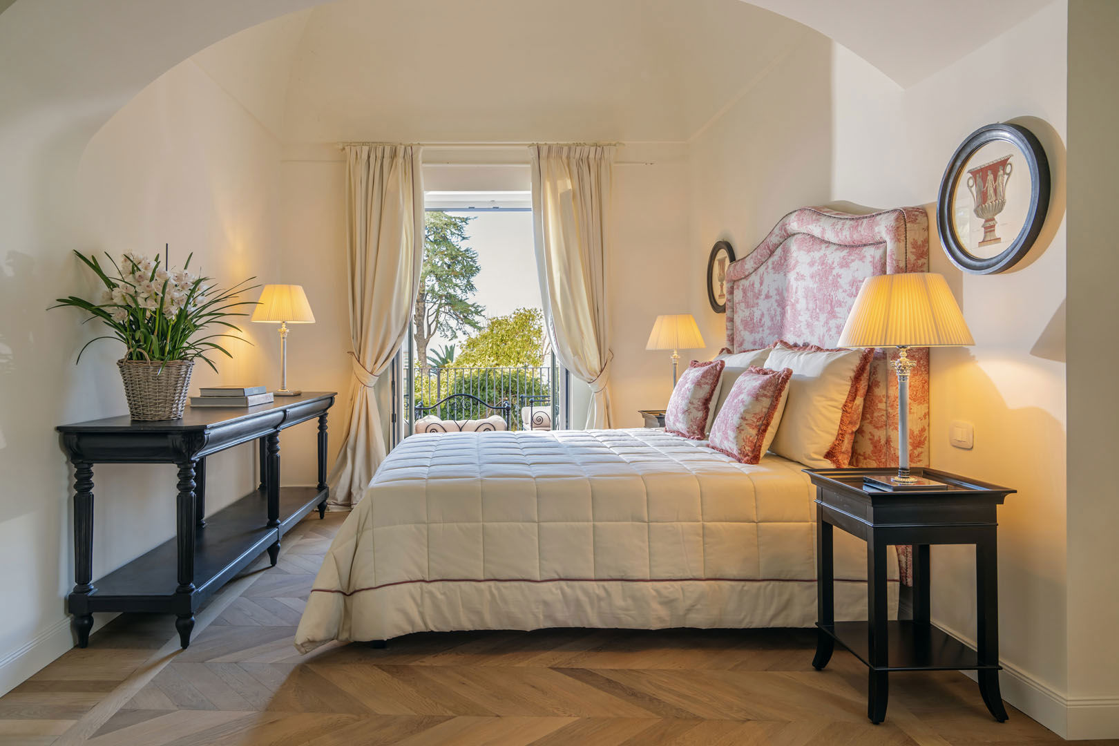 La Tuja Relais Du Parc 1832 5