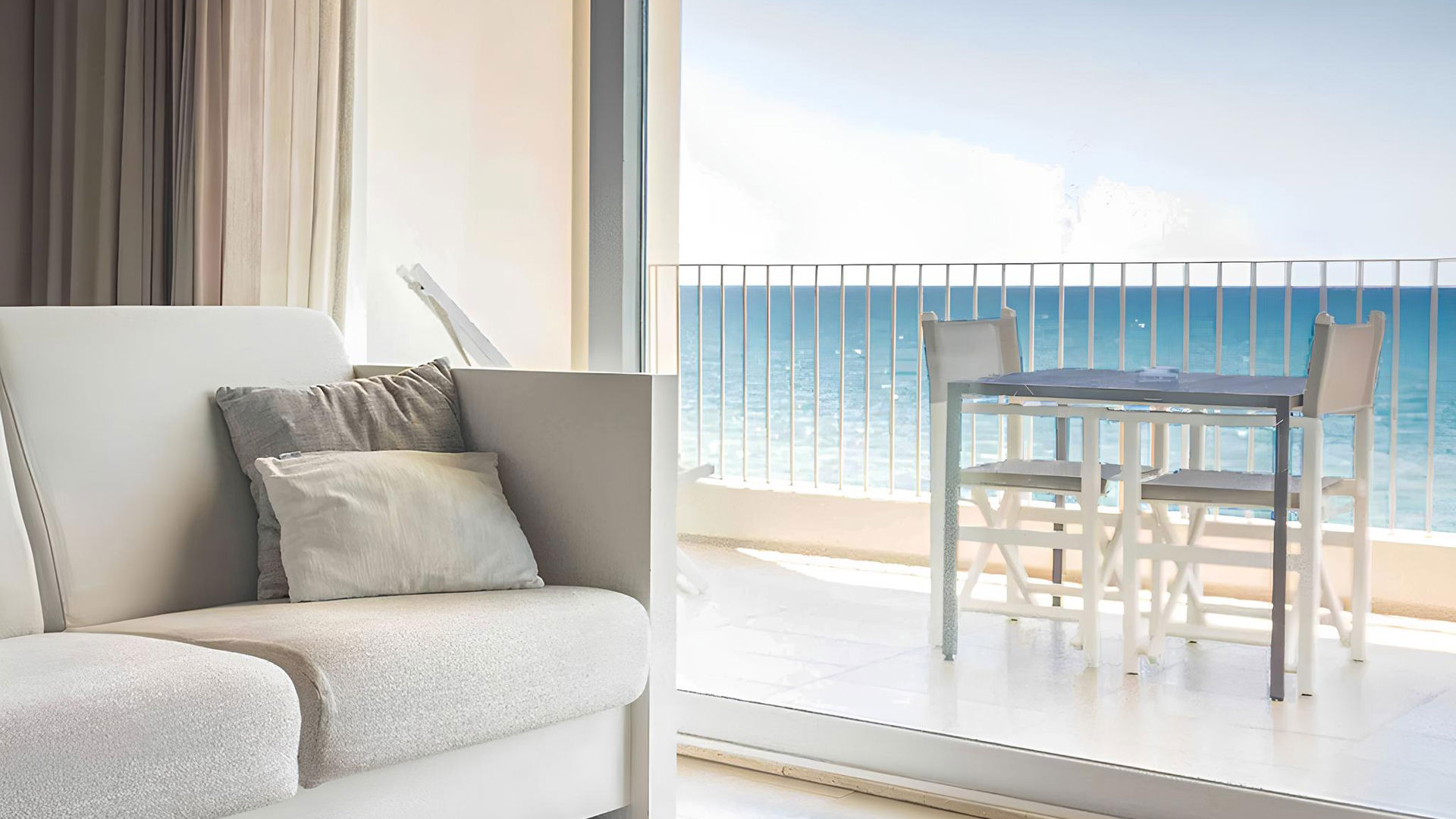 Sea View Junior Suite  3