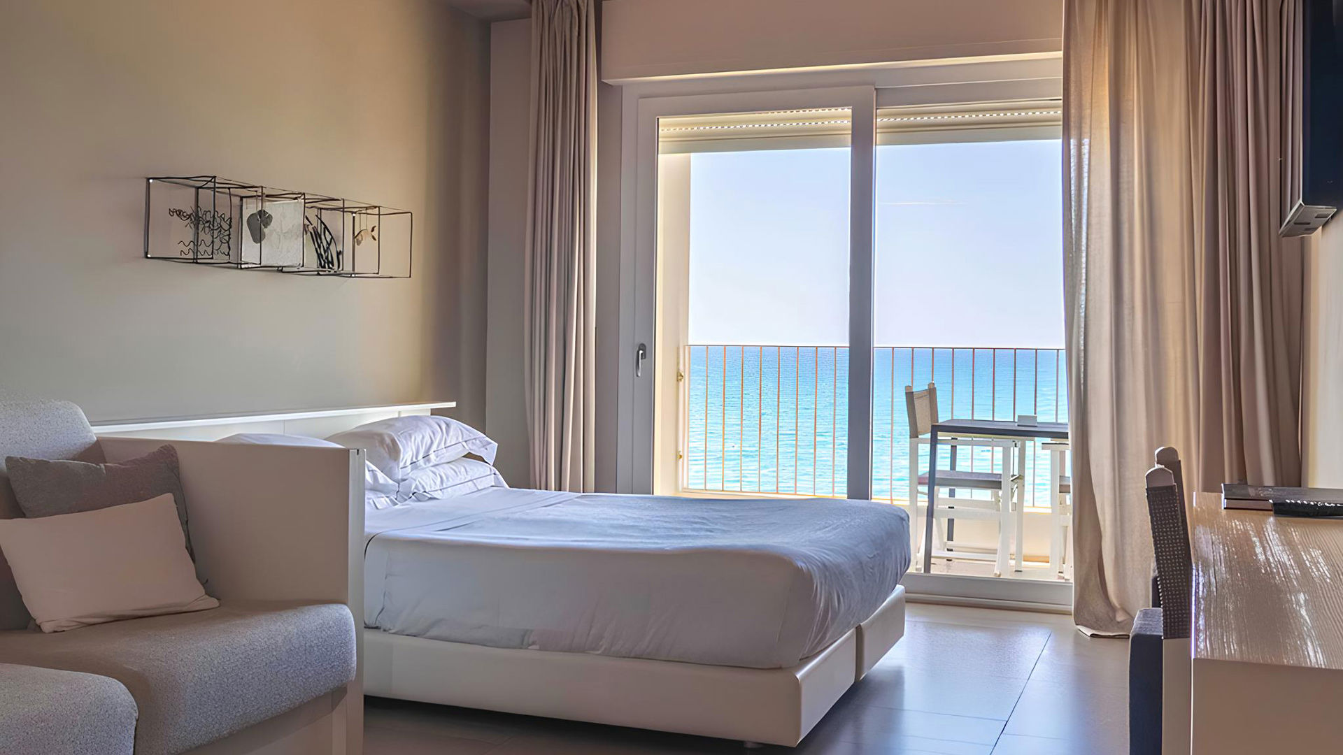Sea View Junior Suite  1